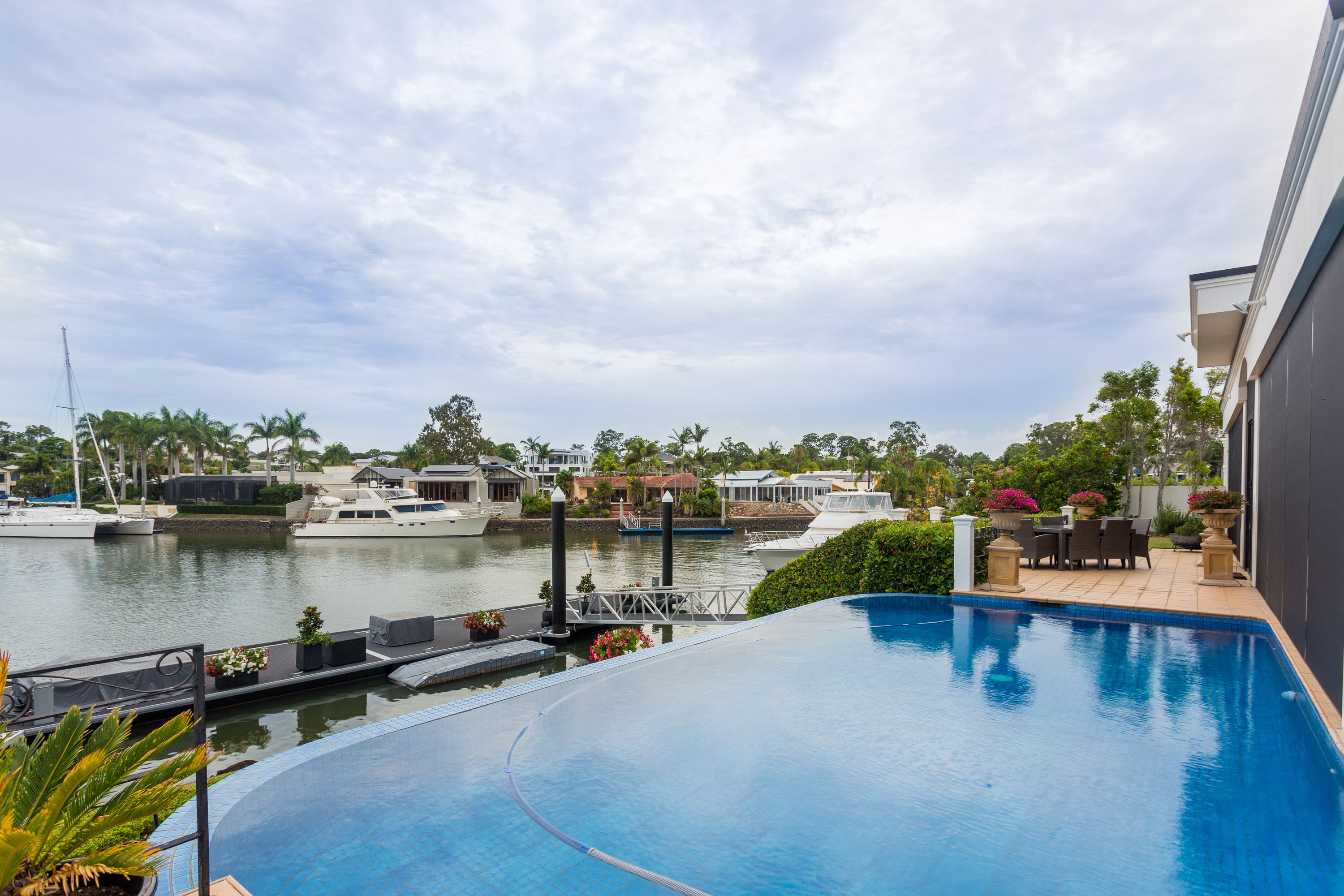 5809 Clearwater Crescent, Sanctuary Cove, QLD 4212