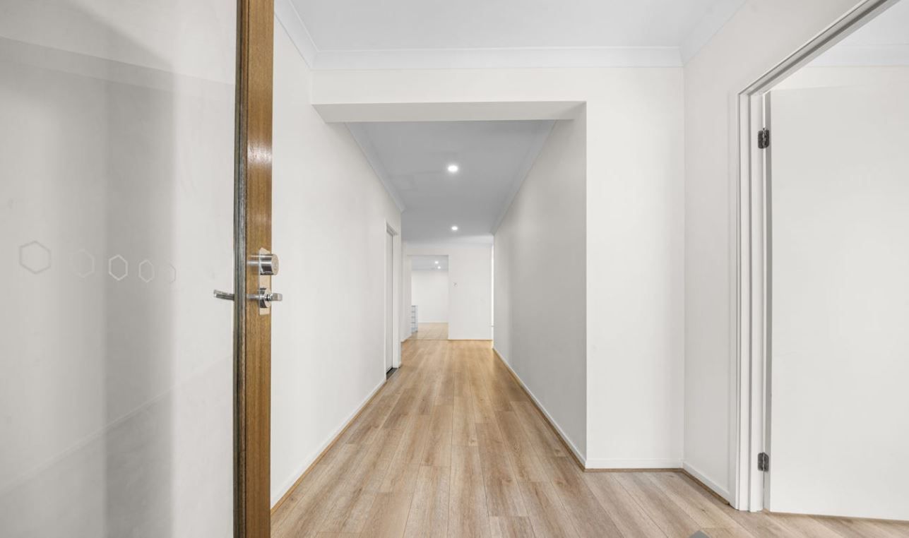 47 Monticiano Road, FRASER RISE, VIC 3336