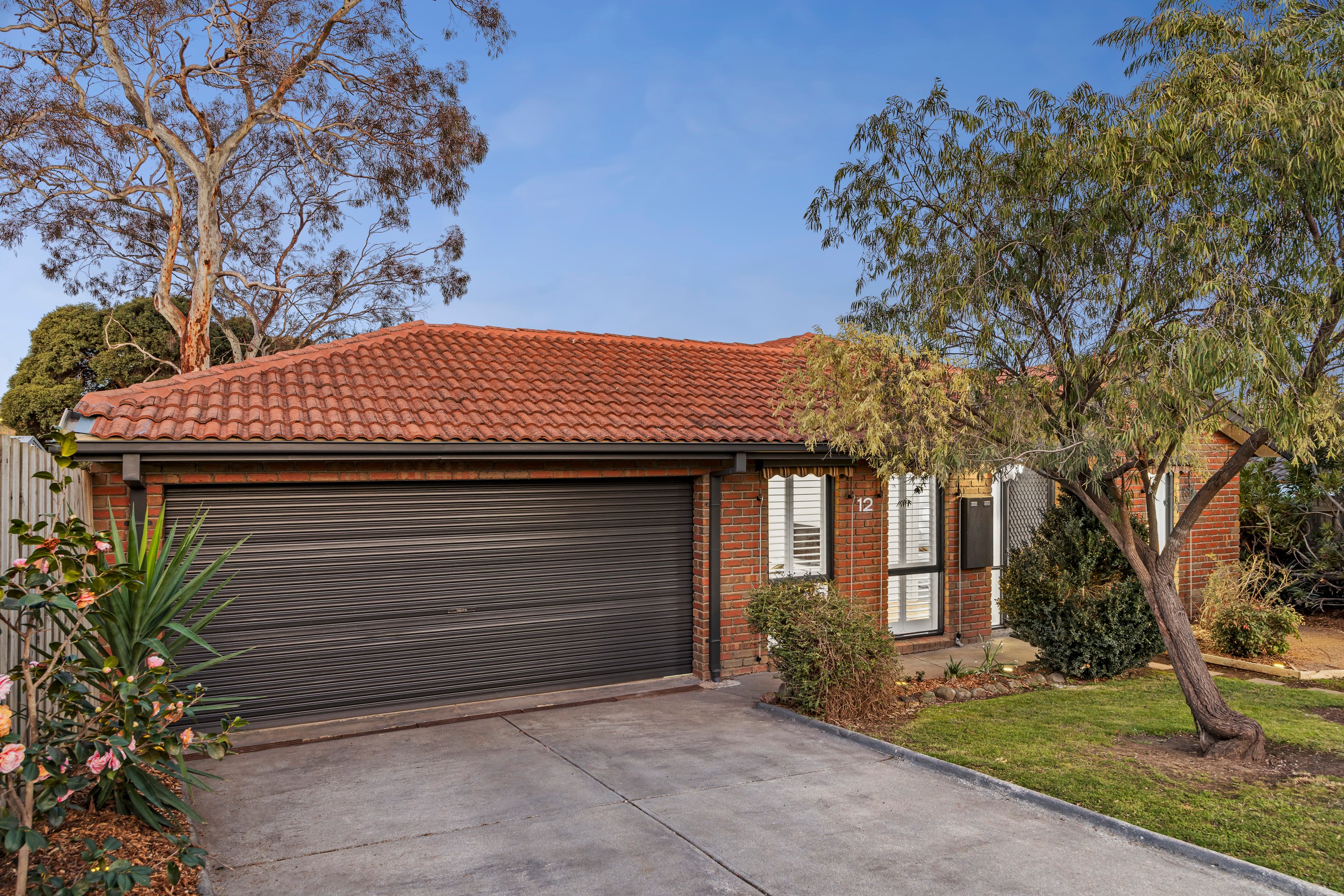 12 Falcon Road, Macleod, VIC 3085