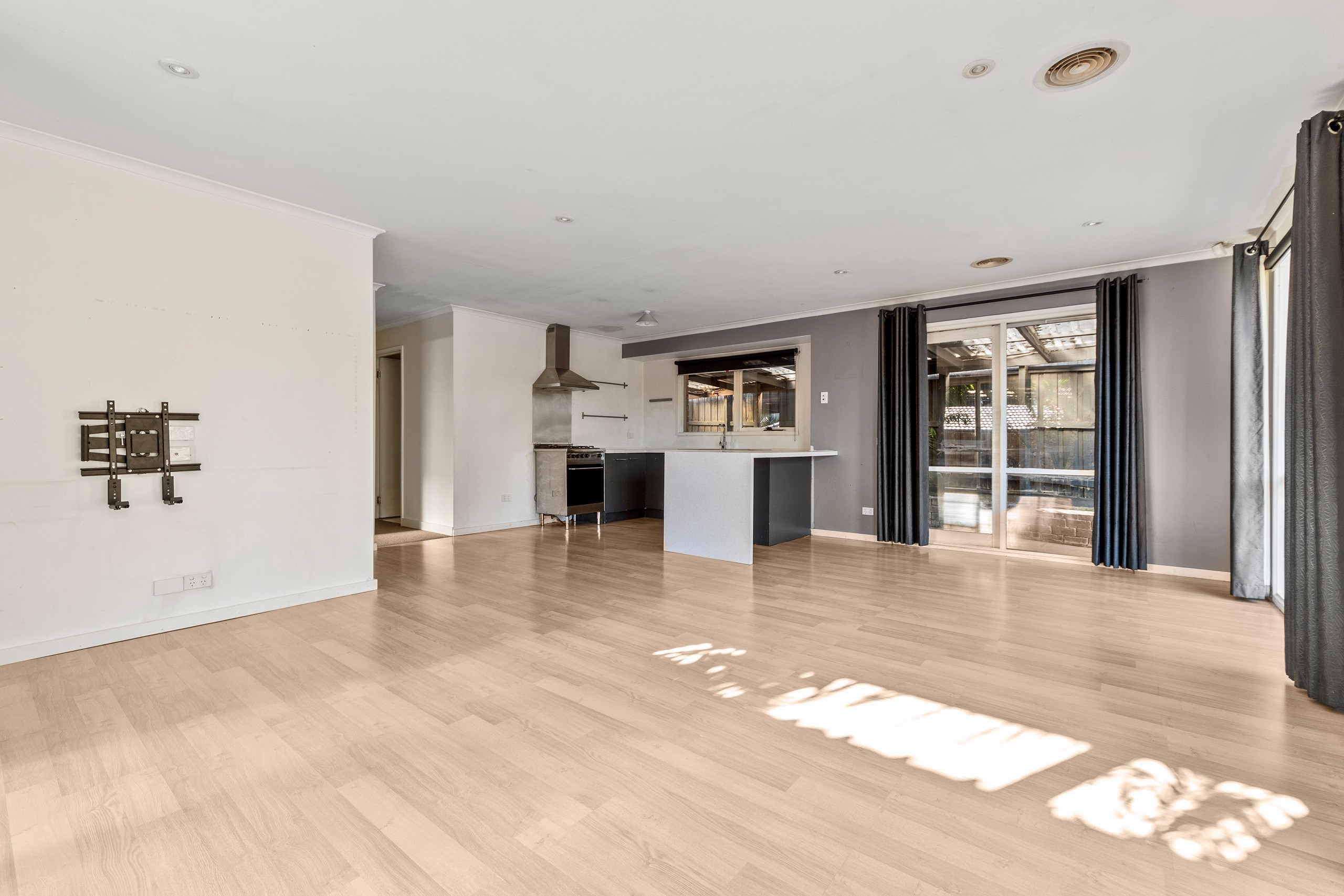 2 Leonard Drive, Langwarrin, VIC 3910