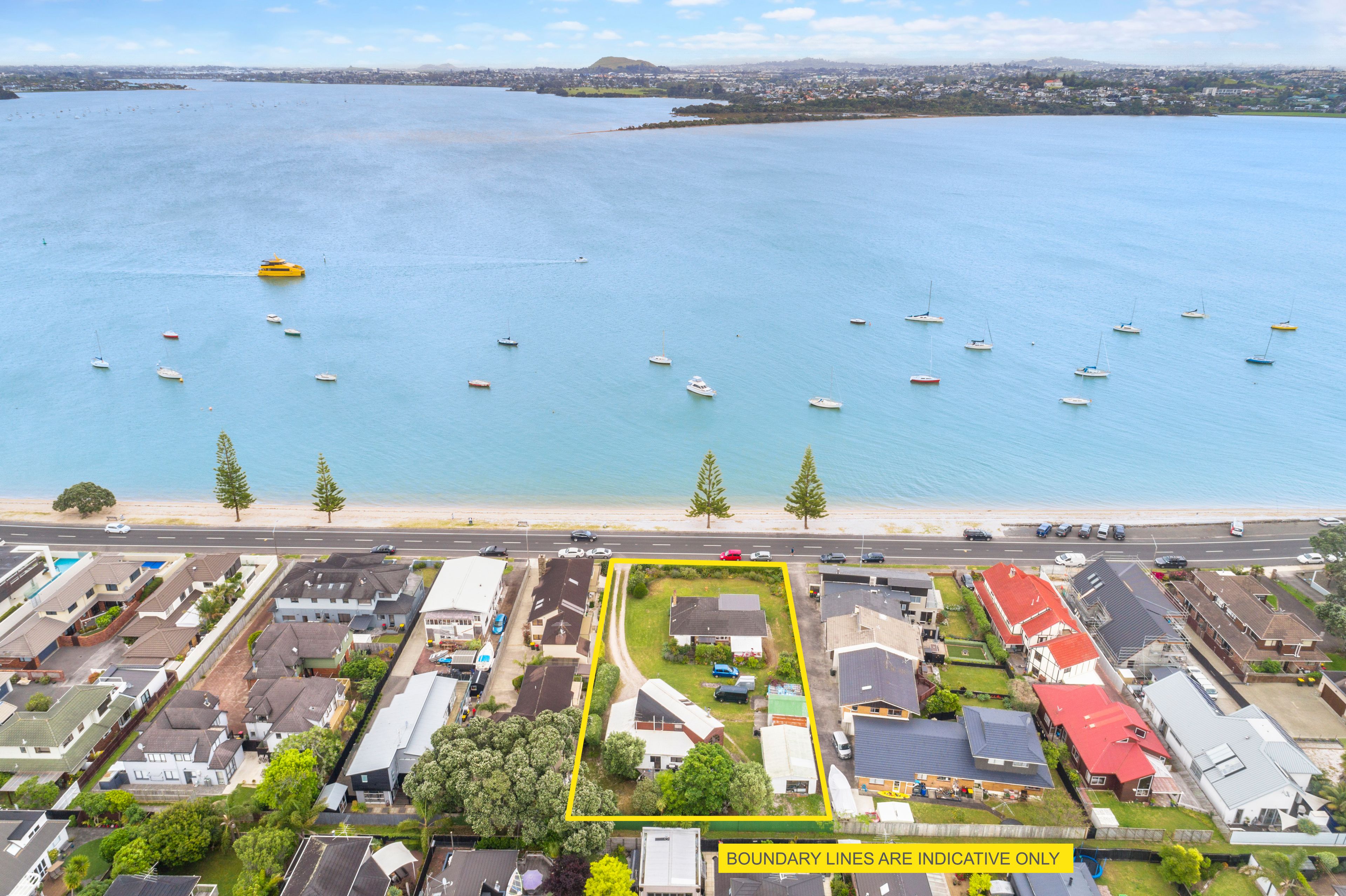 32A & 32B The Parade, Bucklands Beach, Manukau City