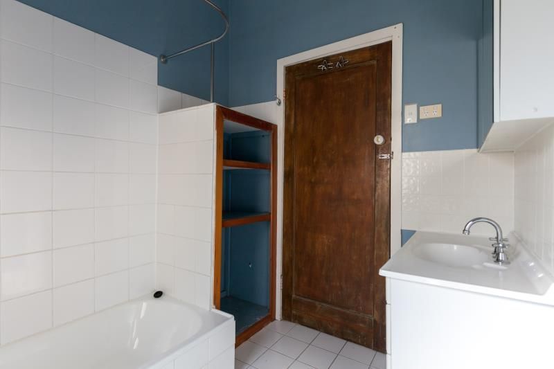 8 Ashgrove Crescent — photo 8 of 8