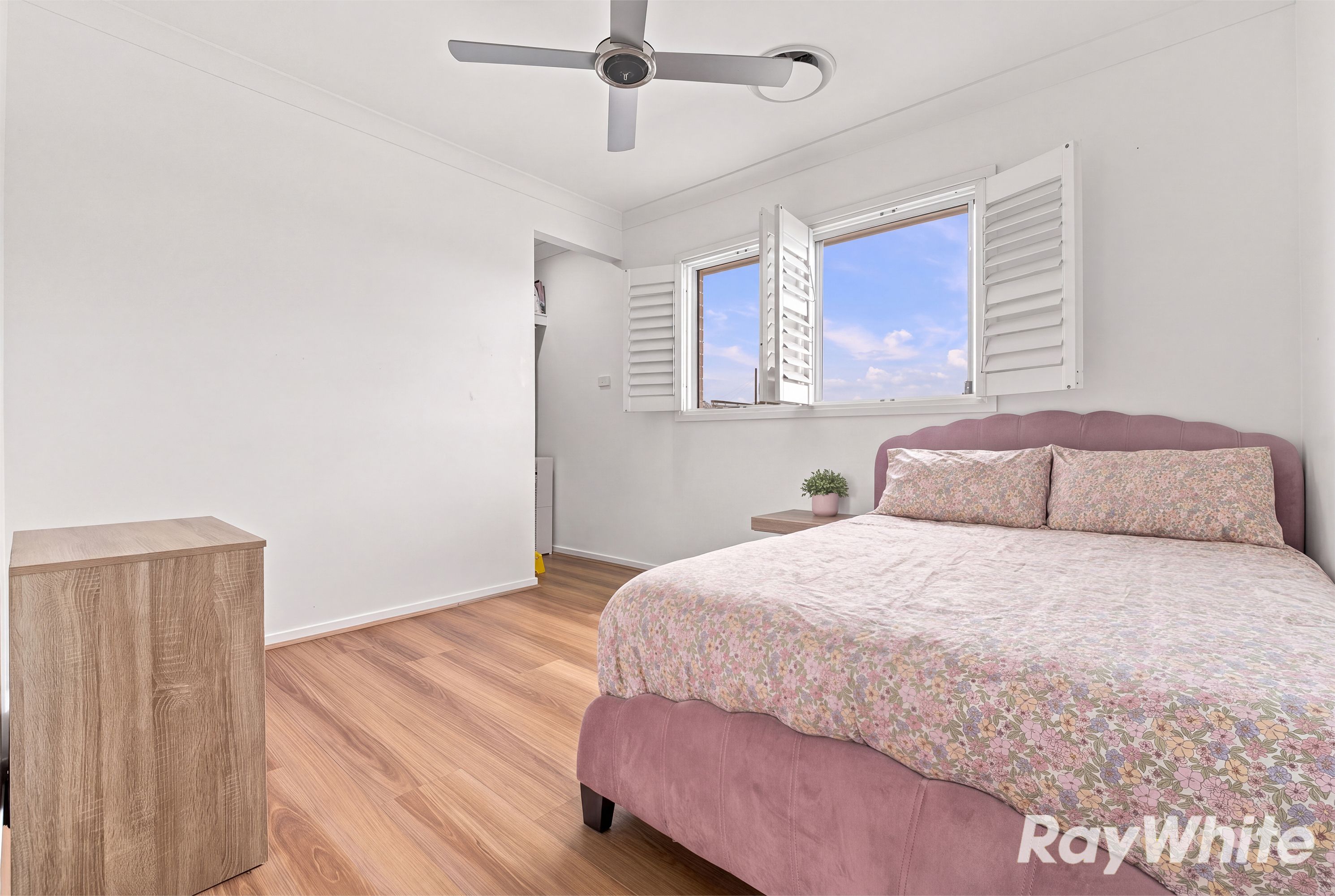 21 Larkin Street — photo 12 of 16