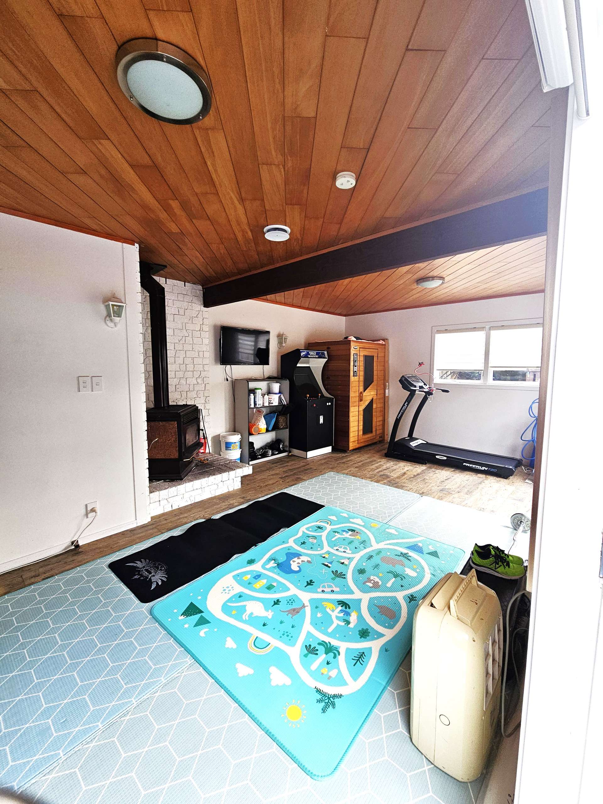 21 Edgeworth Road photo 3