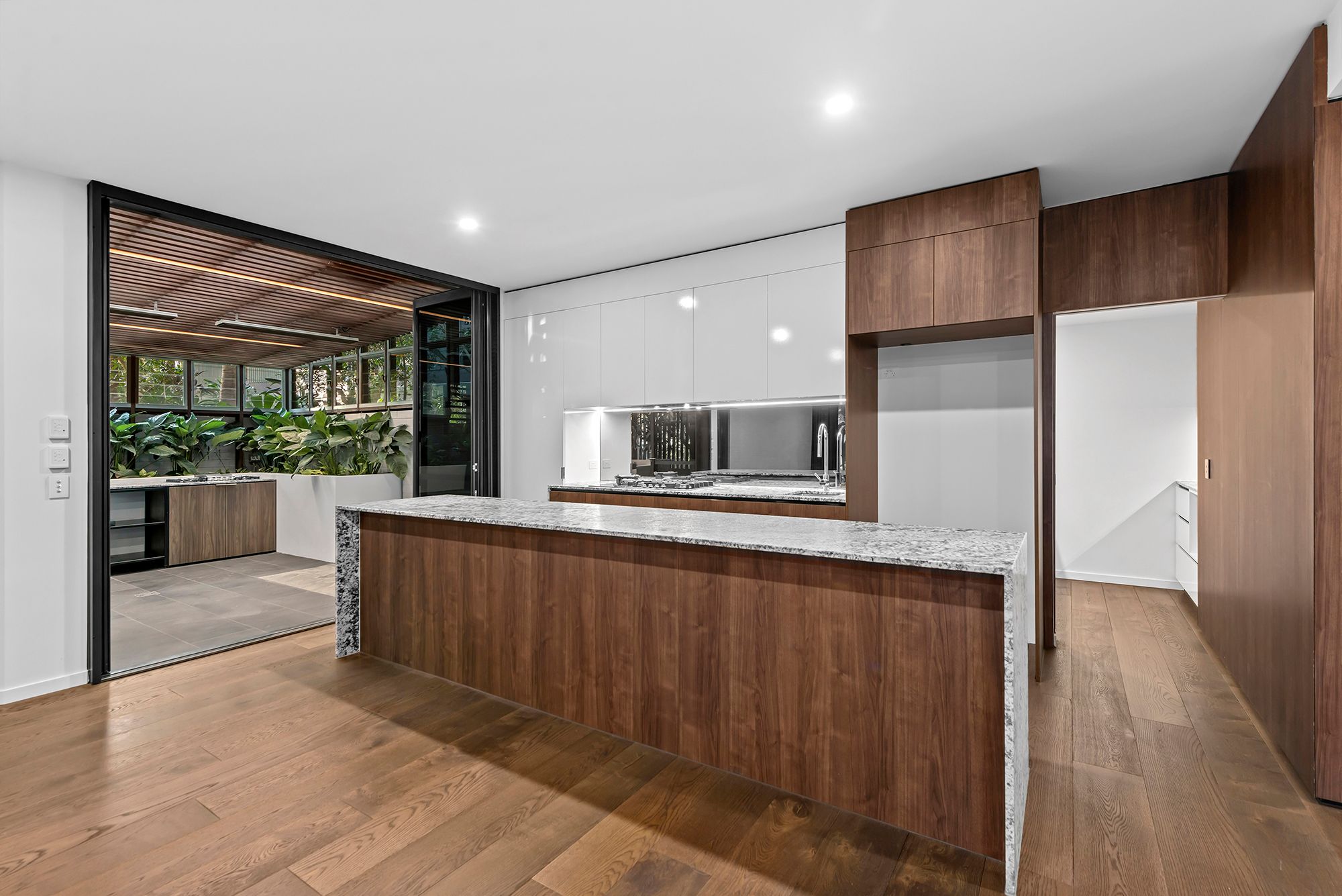 202/23 Wilson Street, West End, QLD 4101