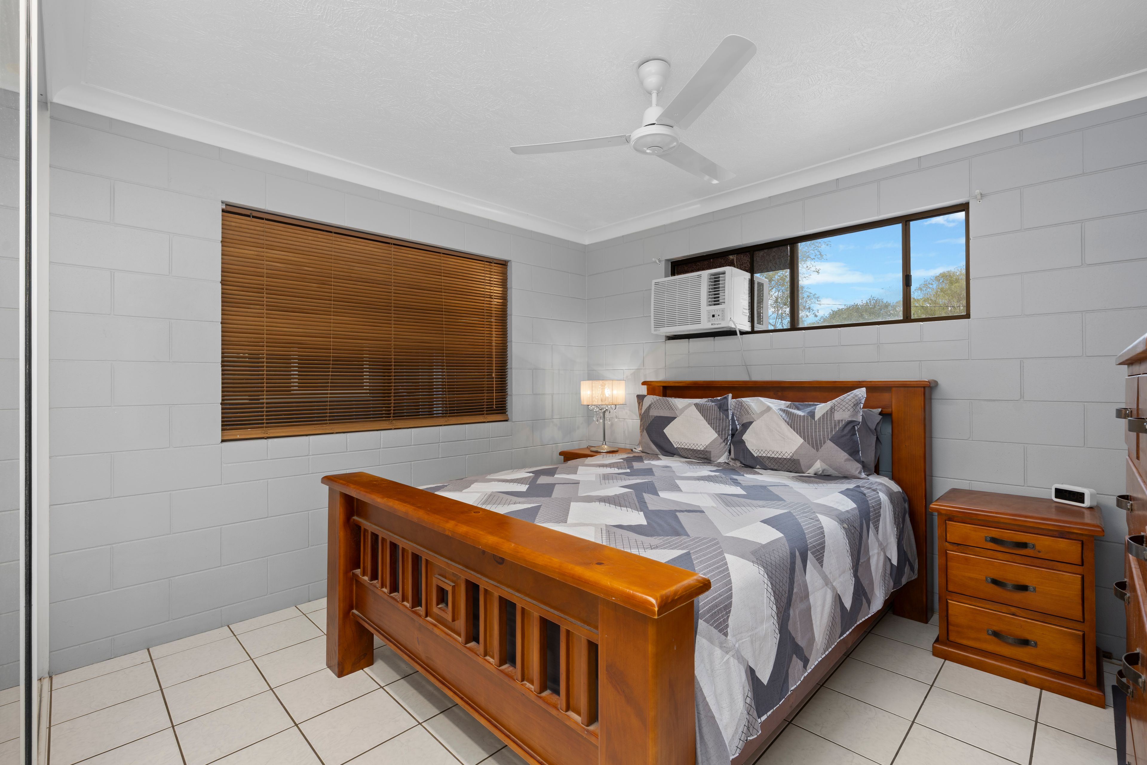 33 Purono Parkway — photo 8 of 14