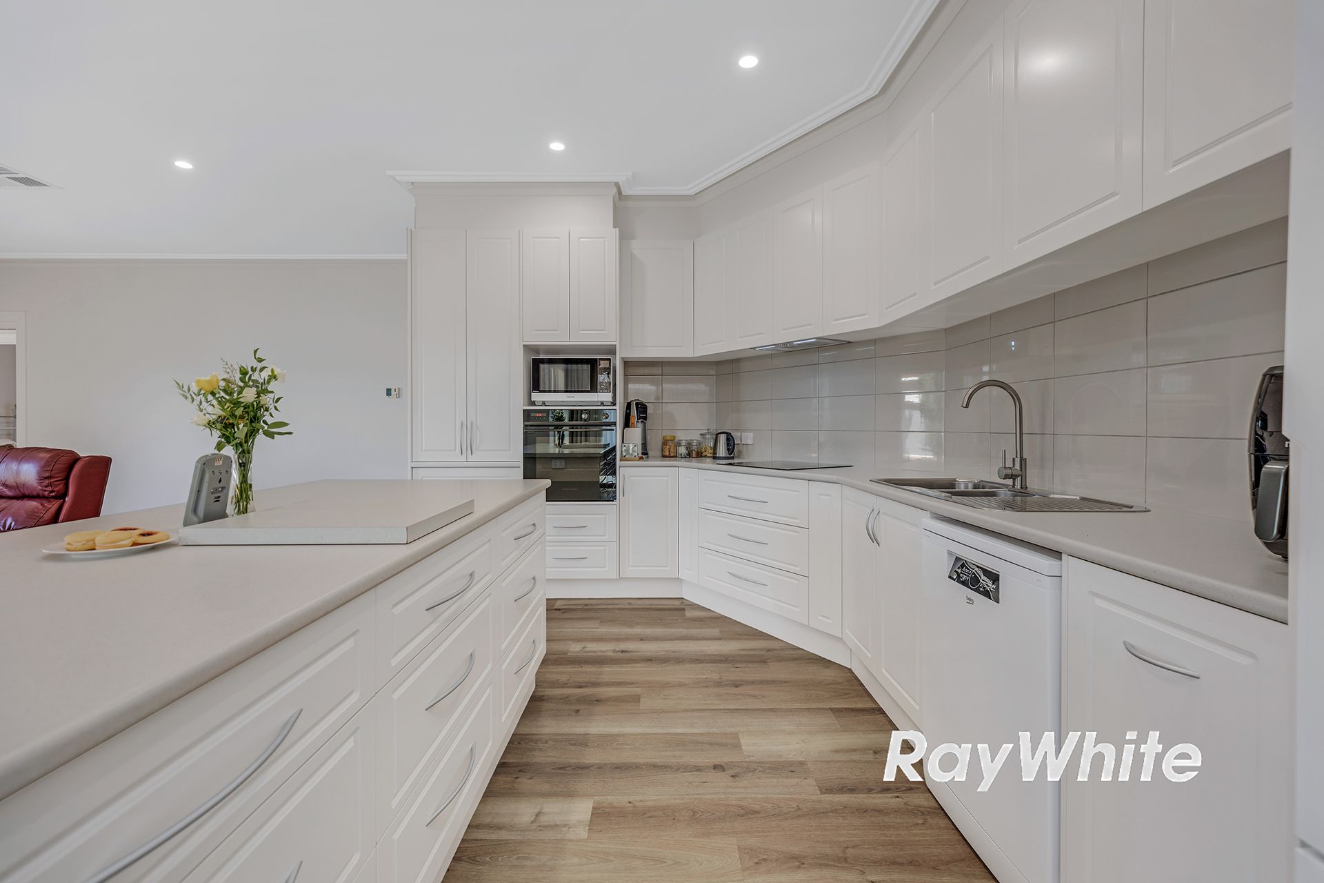 19 William Street — photo from Ray White Rural Rochester