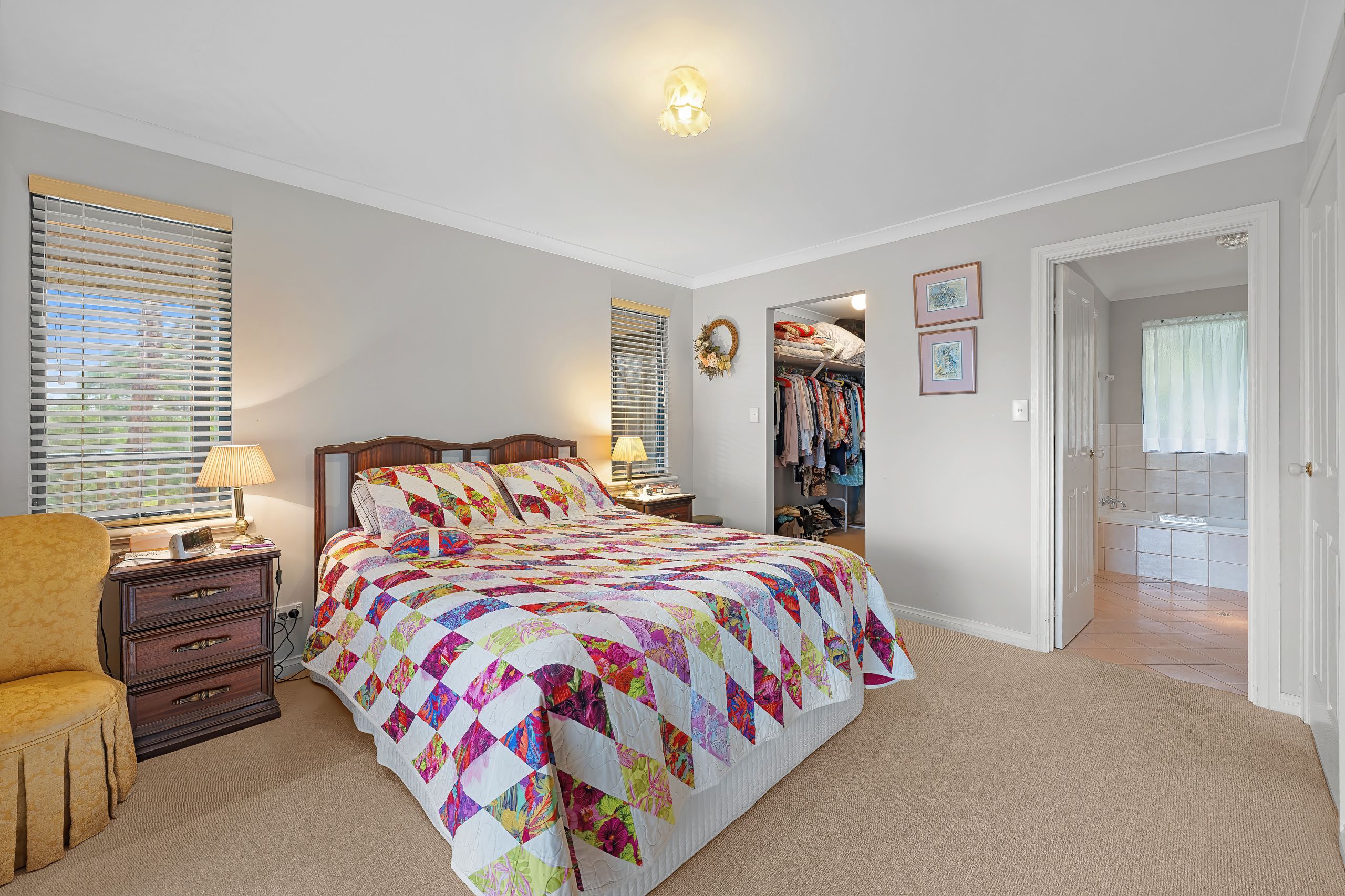 19 Bracknell Crescent — photo 15 of 30