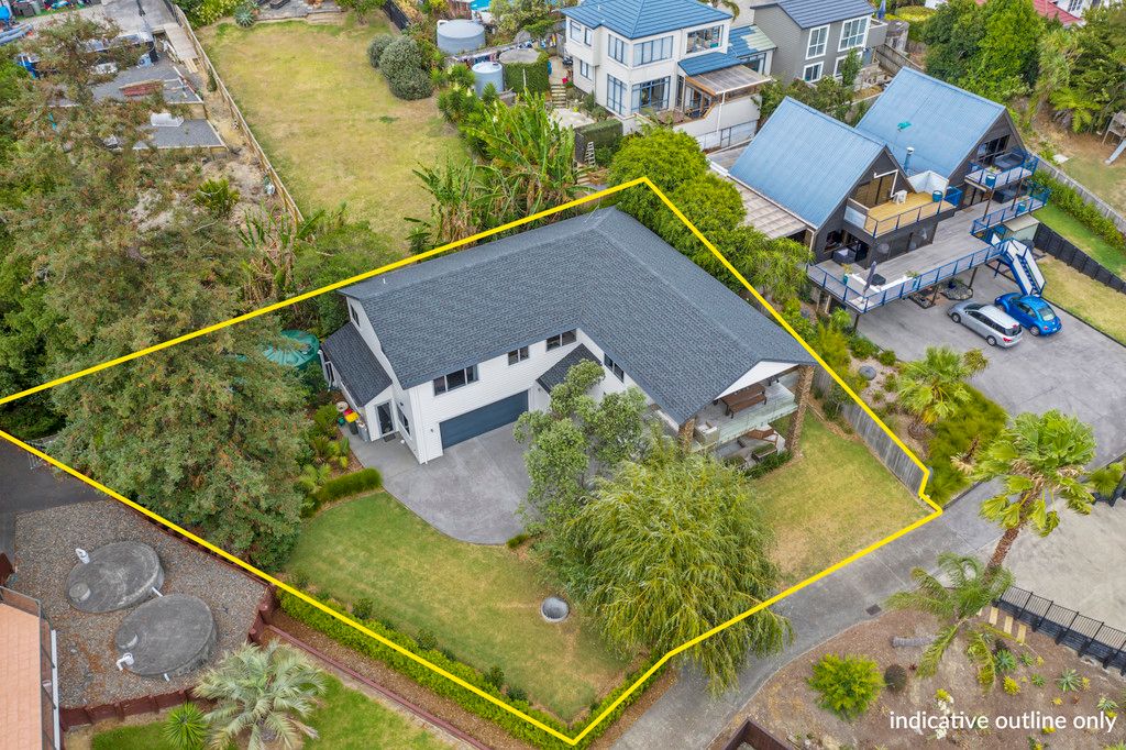 10 Crossland Place, Maraetai, Manukau City