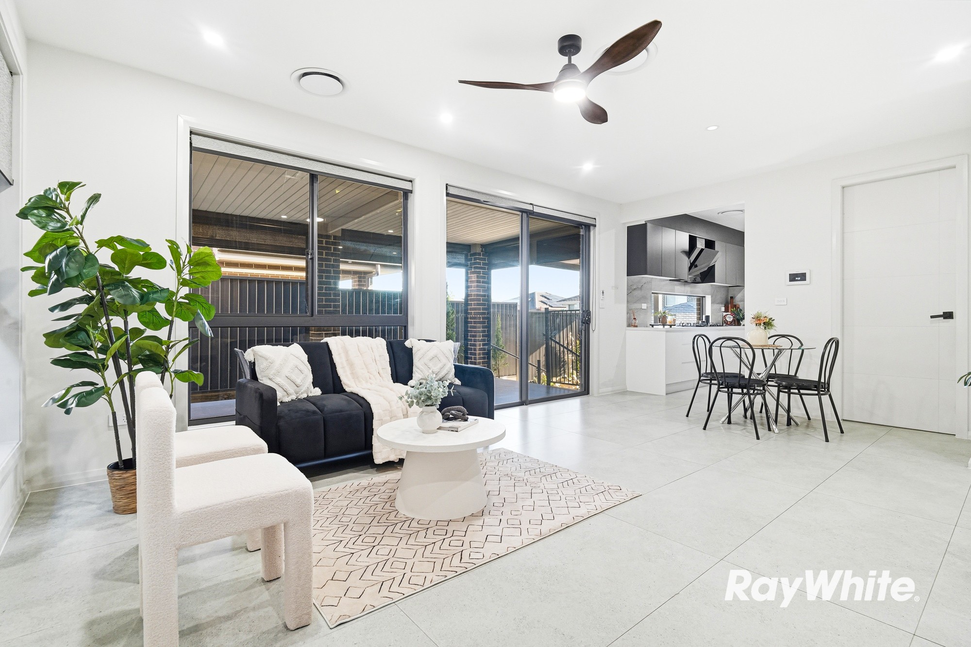 8 Indus Street, Box Hill, NSW 2765