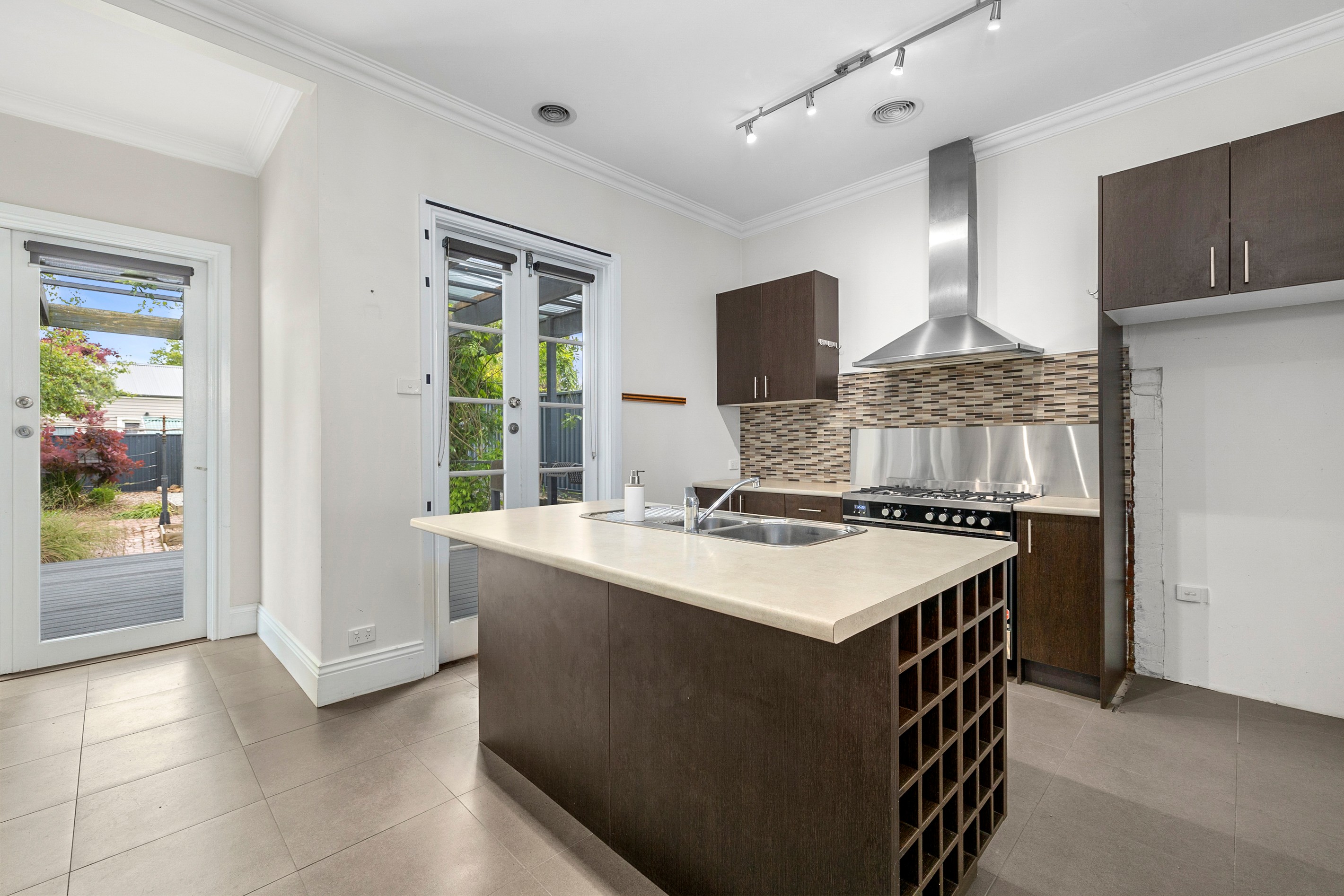 3 Eddy Street, Golden Point, VIC 3350