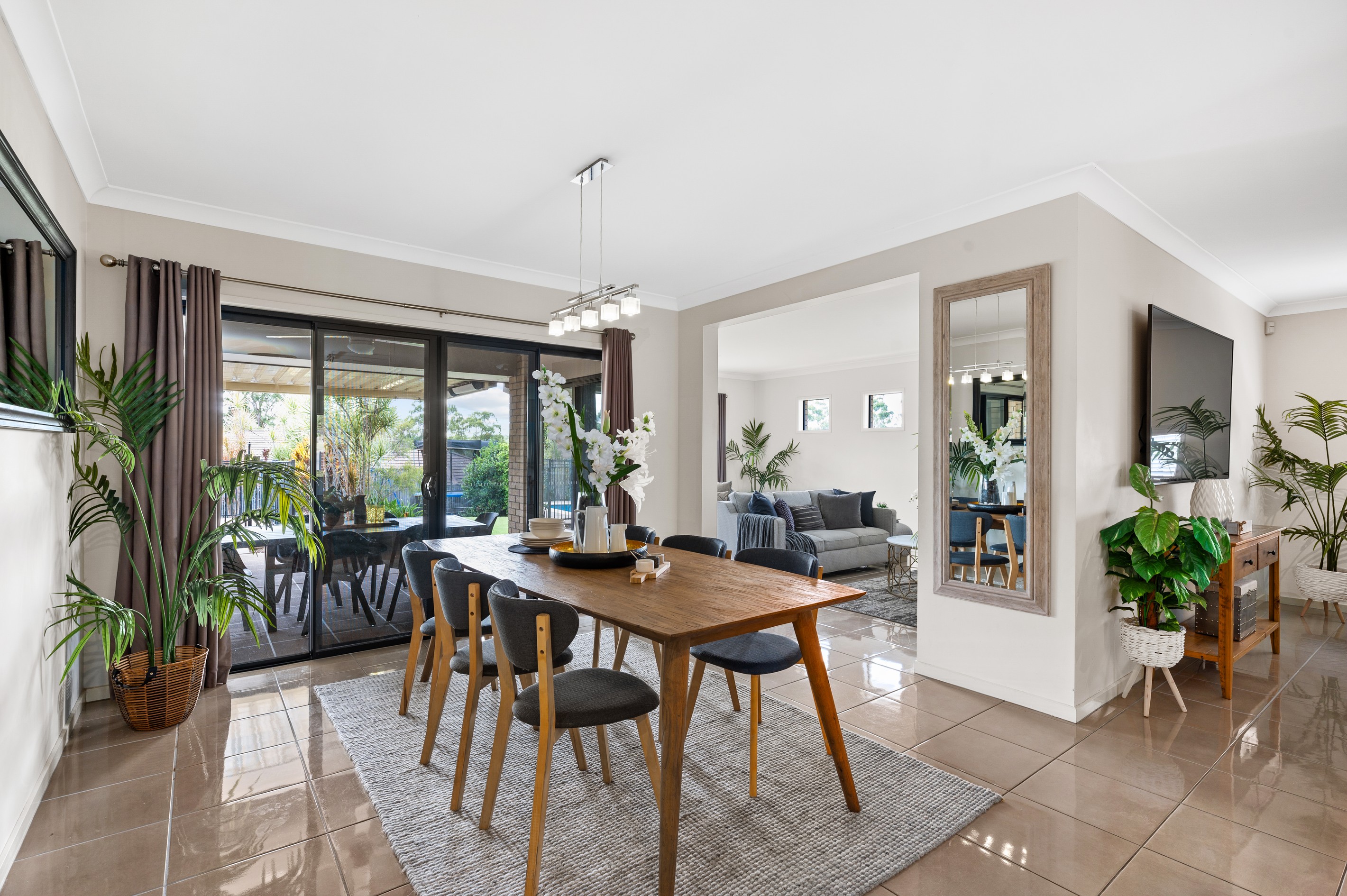 9 Eustace Circuit, Augustine Heights, QLD 4300