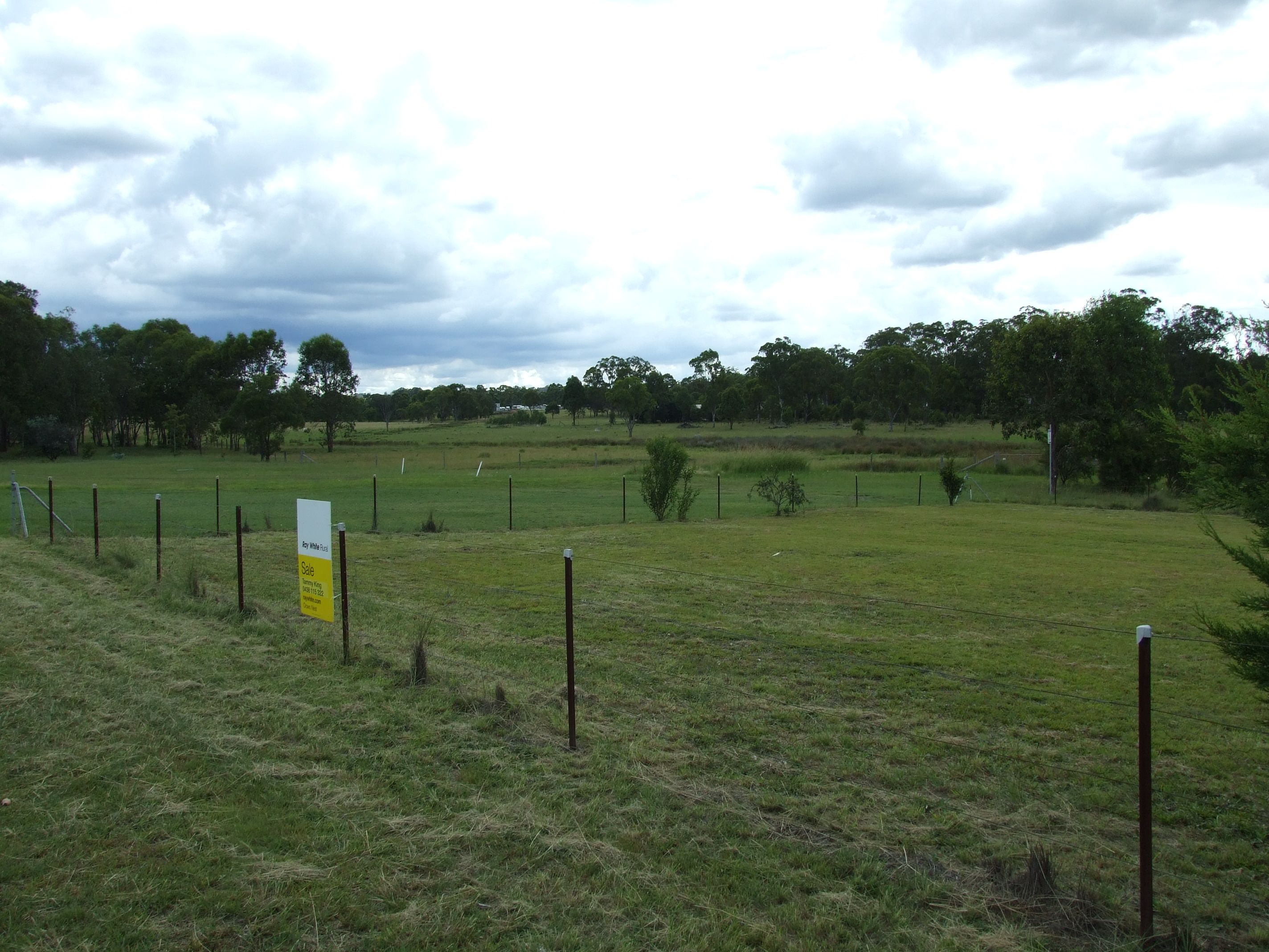 17 Parkland Drive, Crows Nest QLD 4355