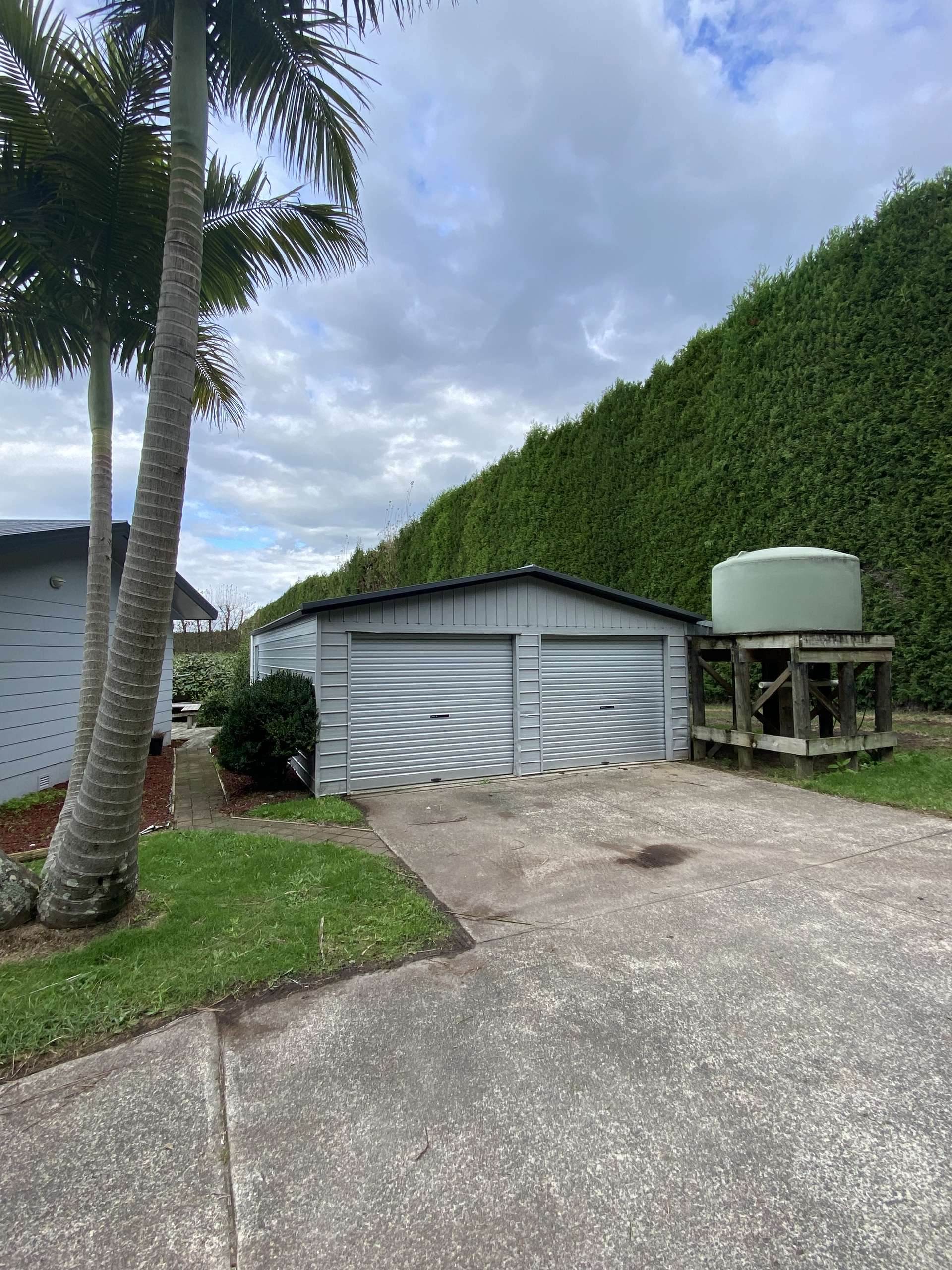 221 Brown Road photo 8