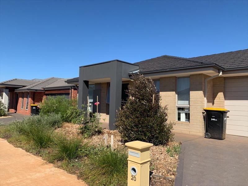 20 Basingstoke Road, THORNHILL PARK, VIC 3335