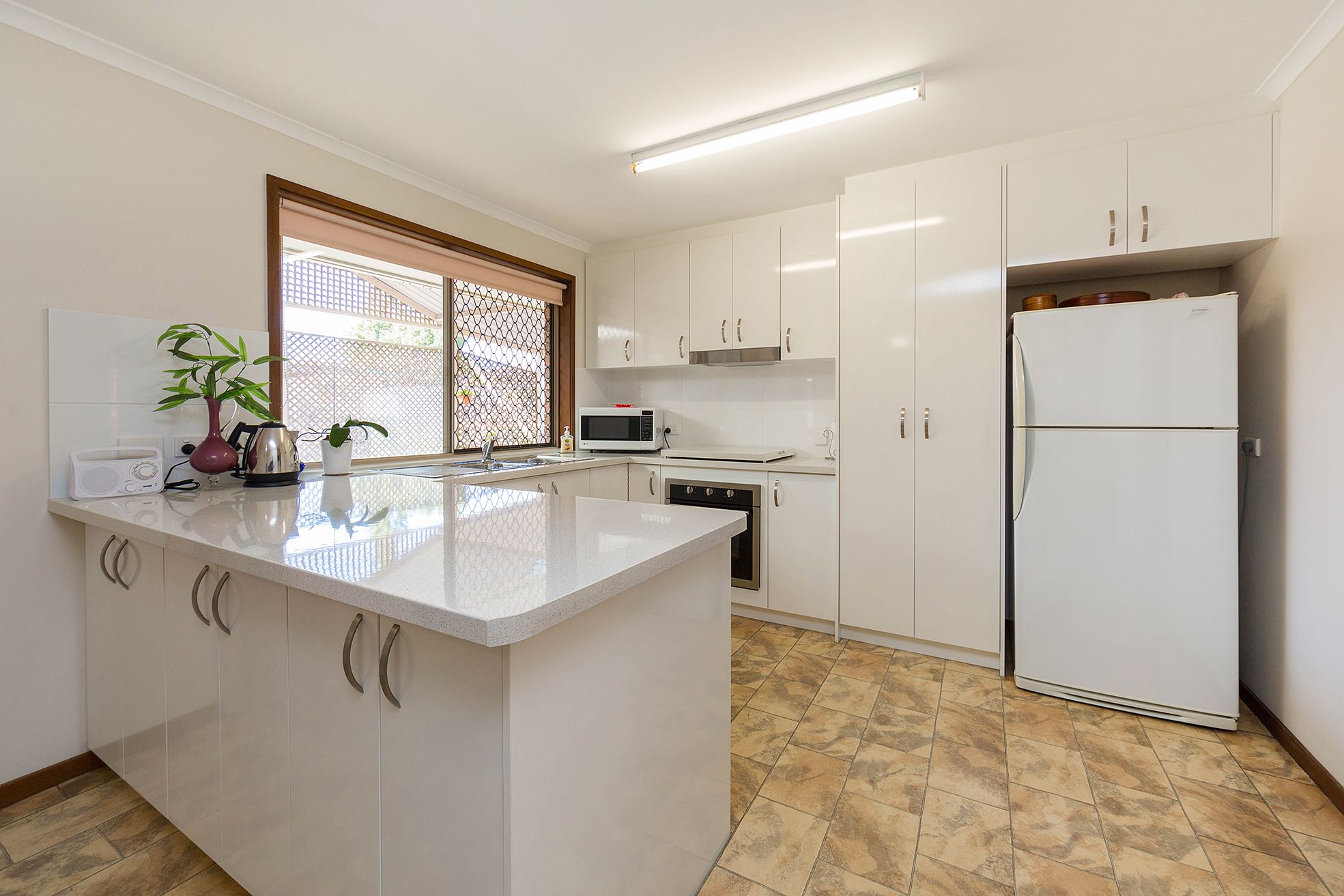 143 Anzac Avenue, Redcliffe, QLD 4020