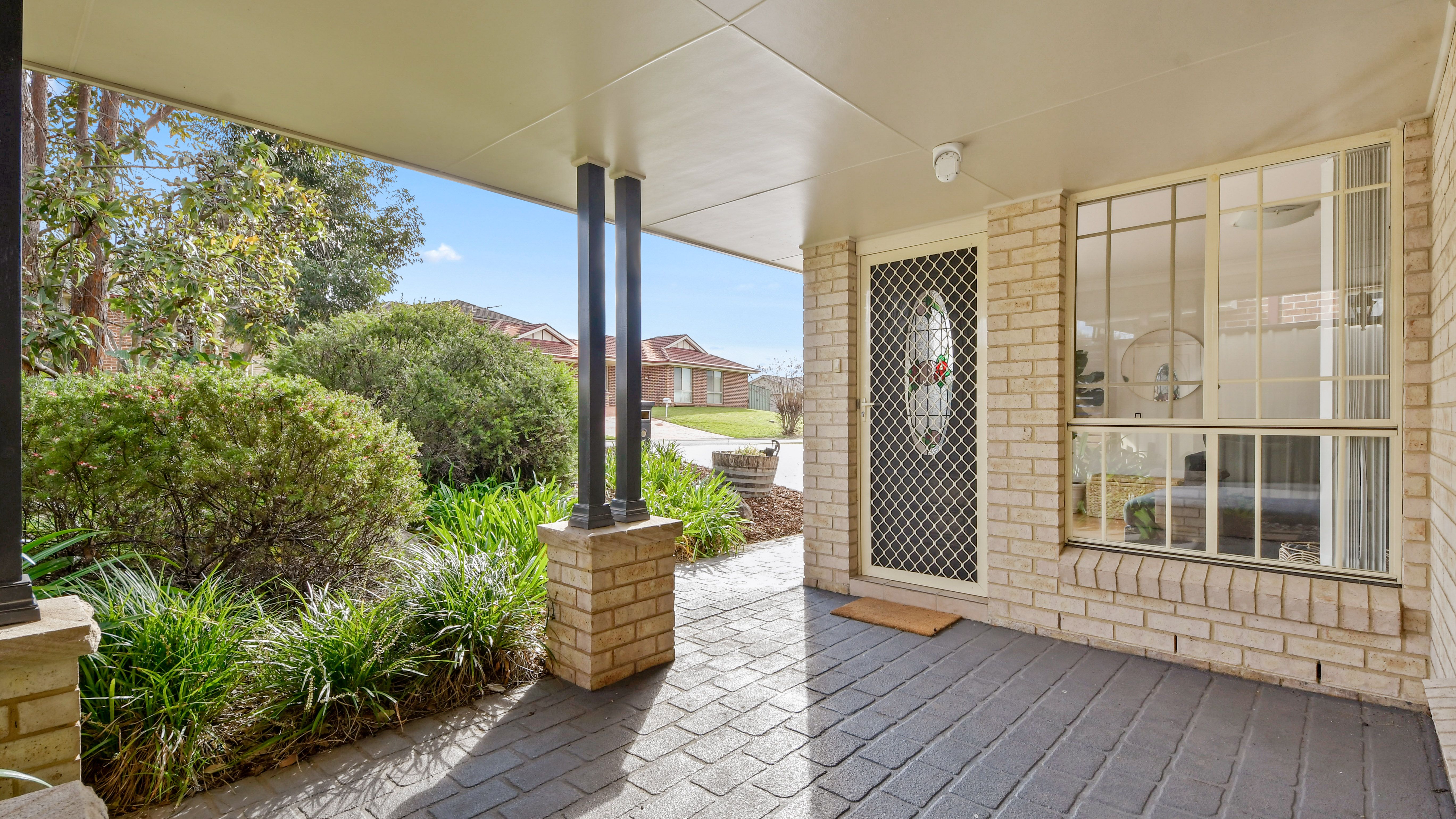 12 Coco Drive, Glenmore Park, NSW 2745