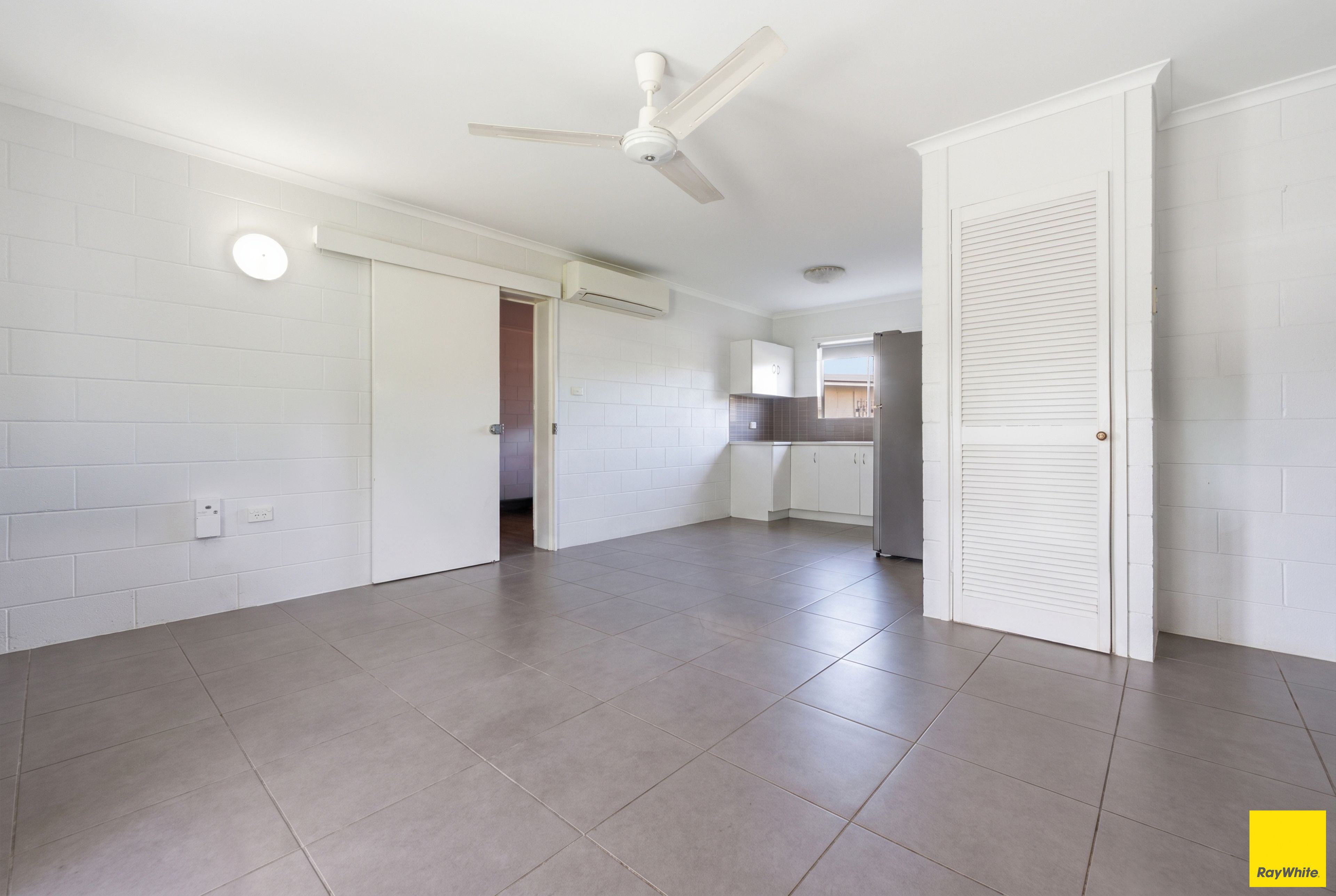 37 Alberta Drive — photo 10 of 24