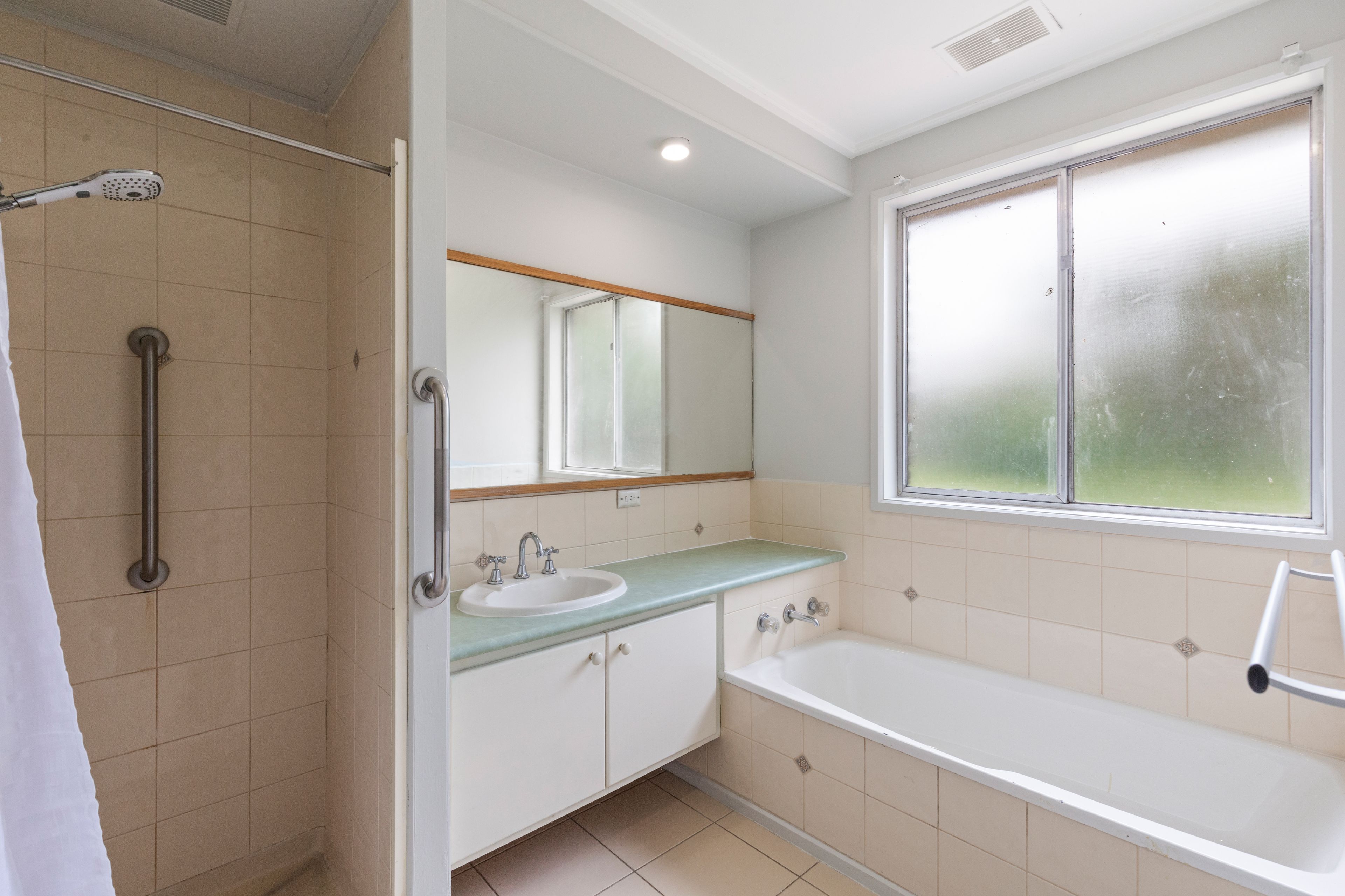 5 Koetong Court — photo 7 of 9
