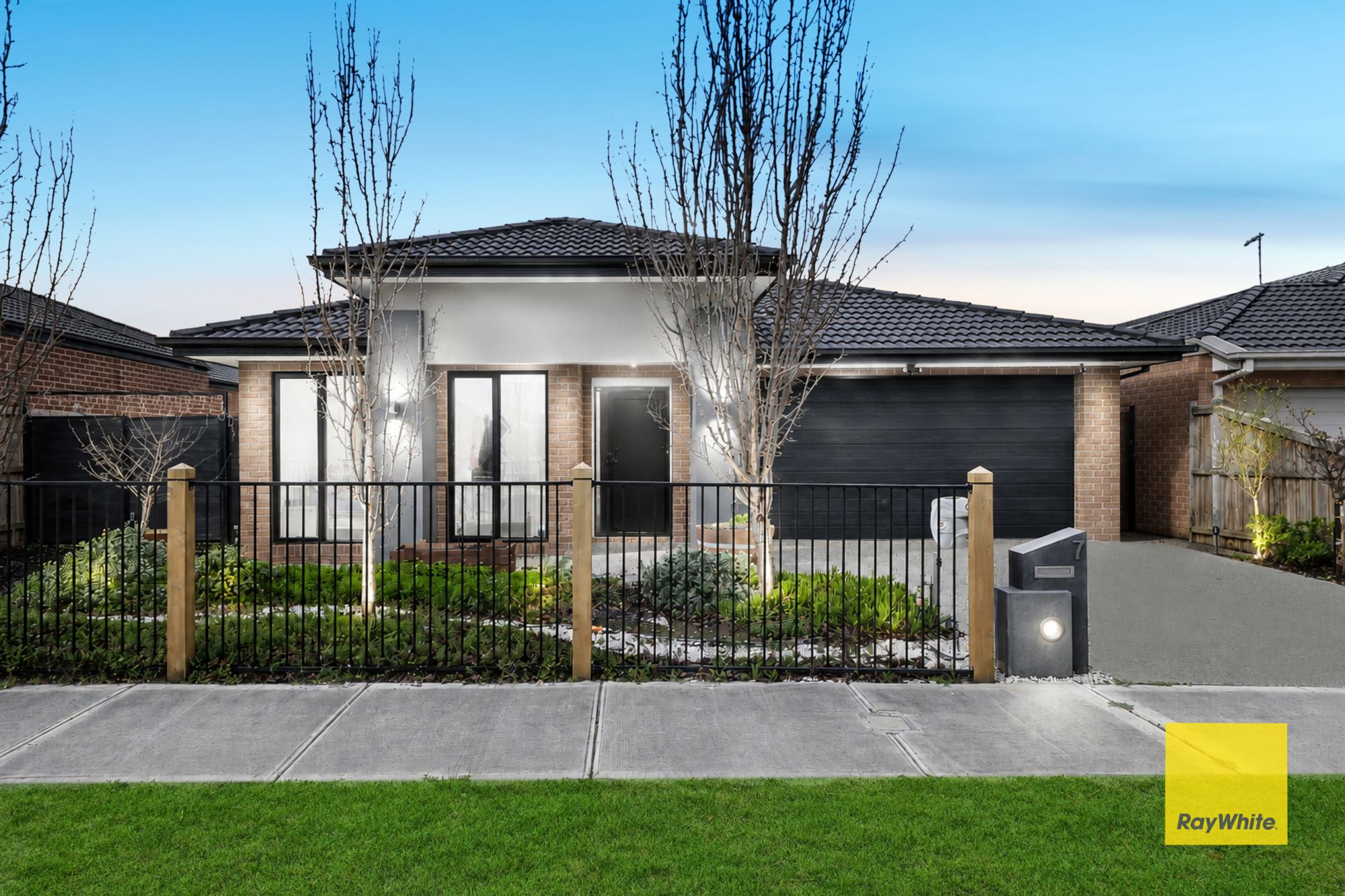 7 Scarlett Street — photo from Ray White Rockbank