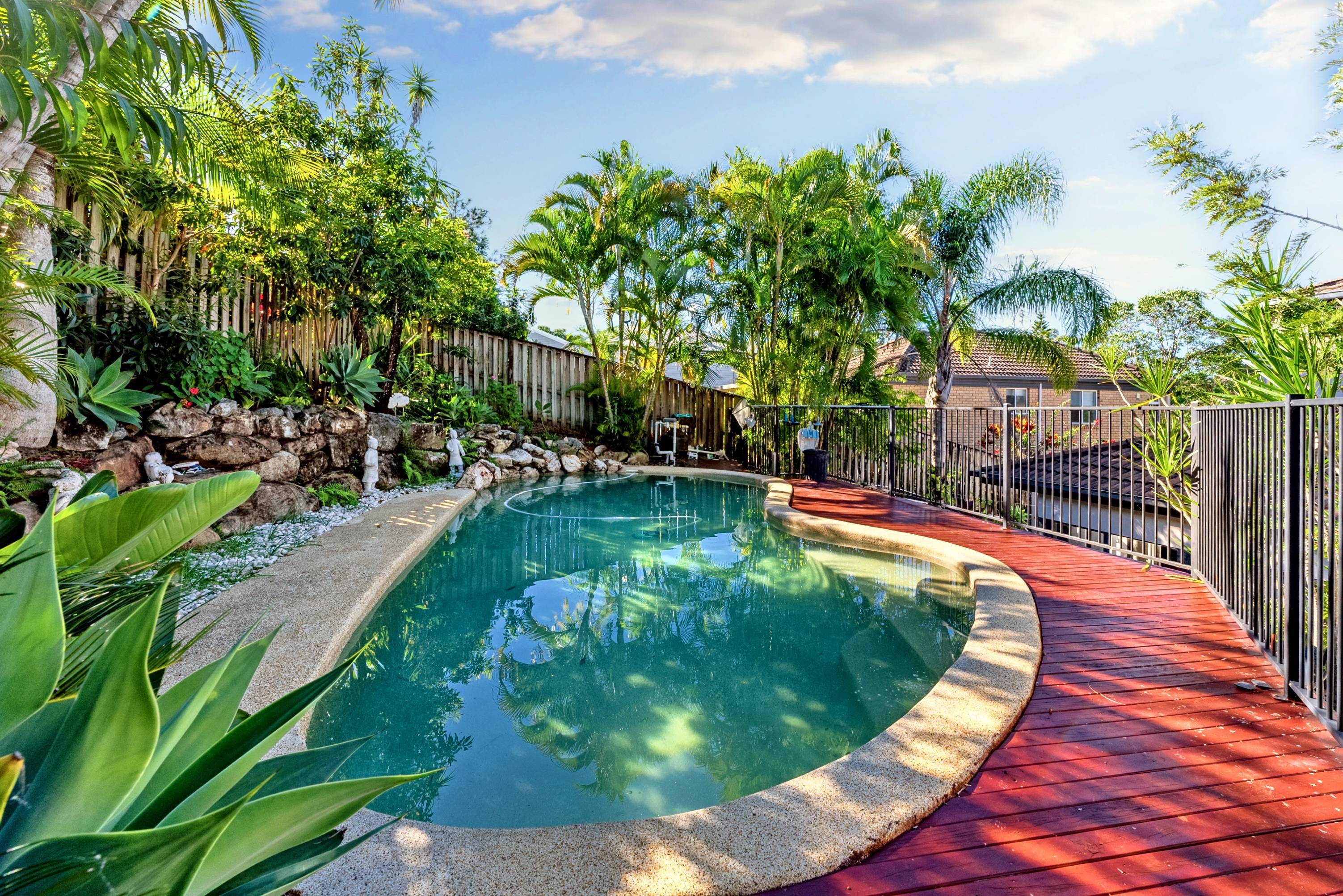 17 Nandi Terrace, Pacific Pines, QLD 4211
