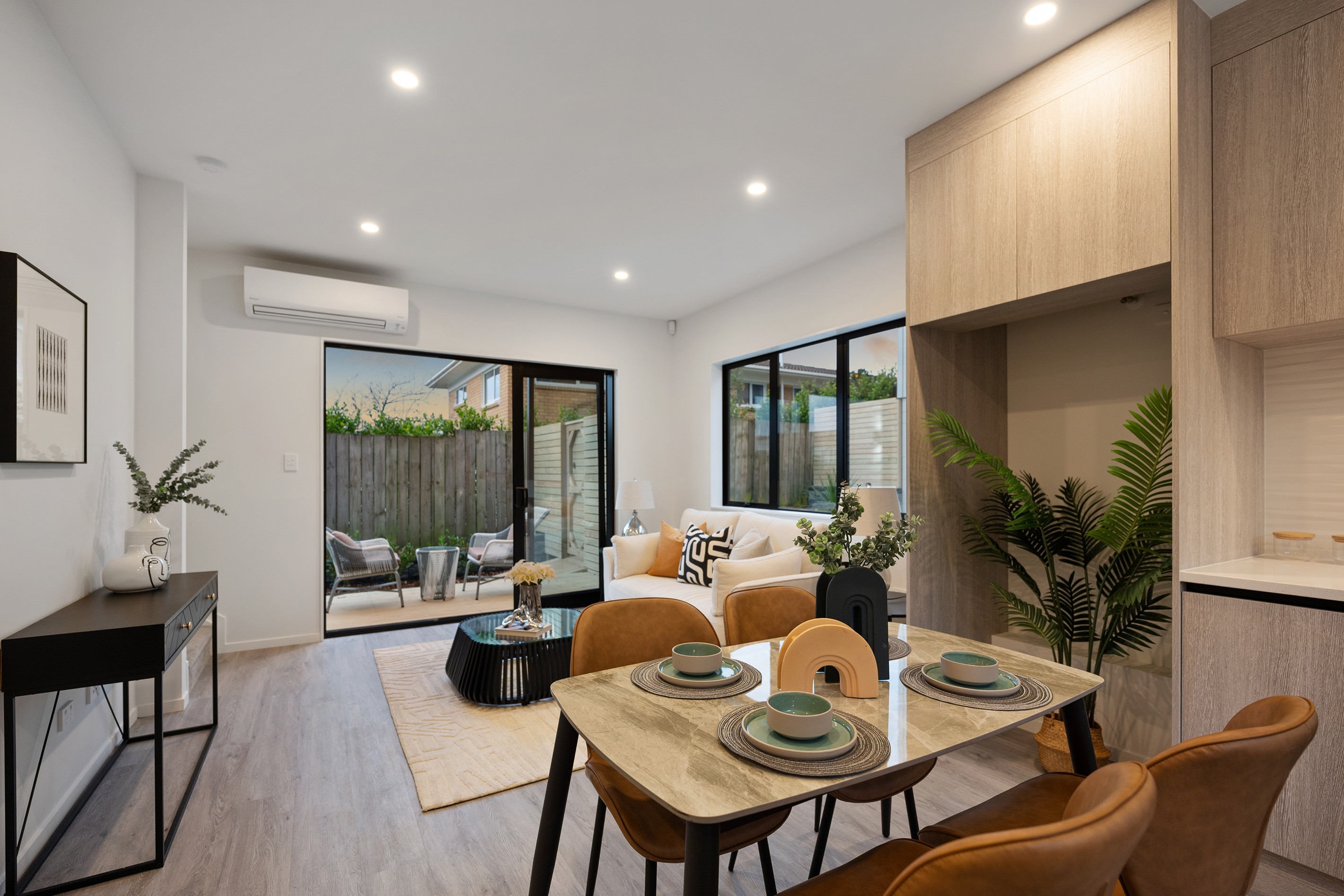 33D Garadice Road, Rothesay Bay, North Shore City