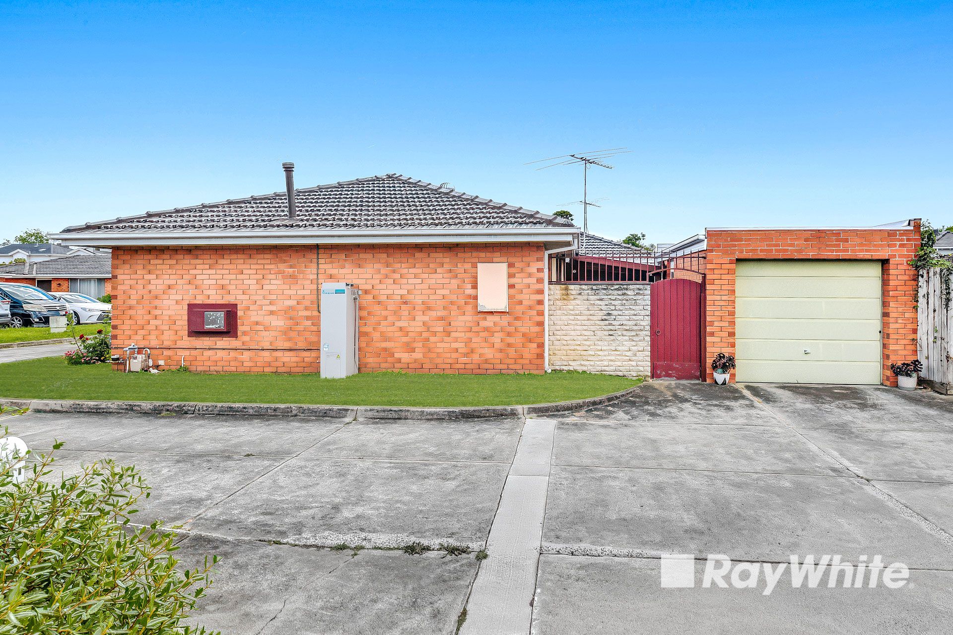 14/47 Stud Road — photo 3 of 14