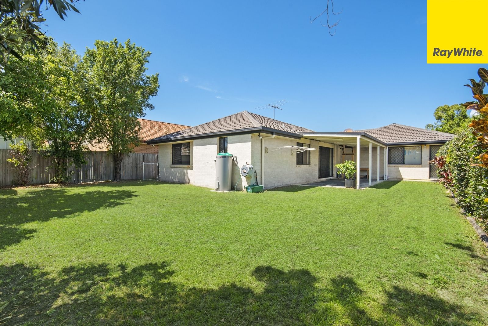 5 Whitfield Crescent, North Lakes, QLD 4509