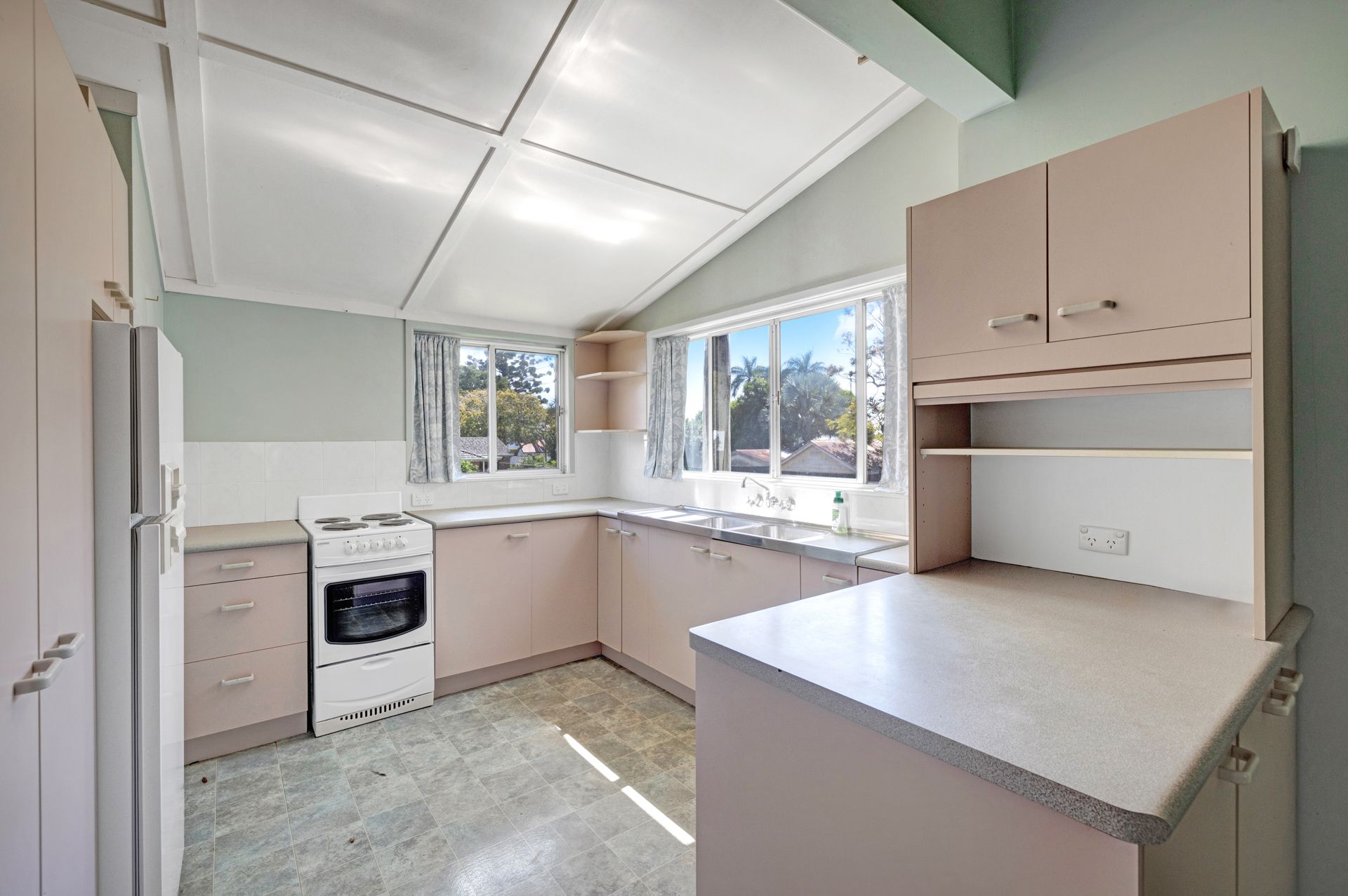 179-185 Mooloolaba Road — photo 7 of 10