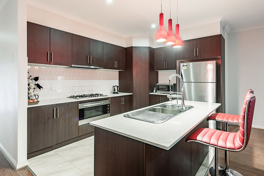 24 Fairhaven Boulevard, Craigieburn, VIC 3064