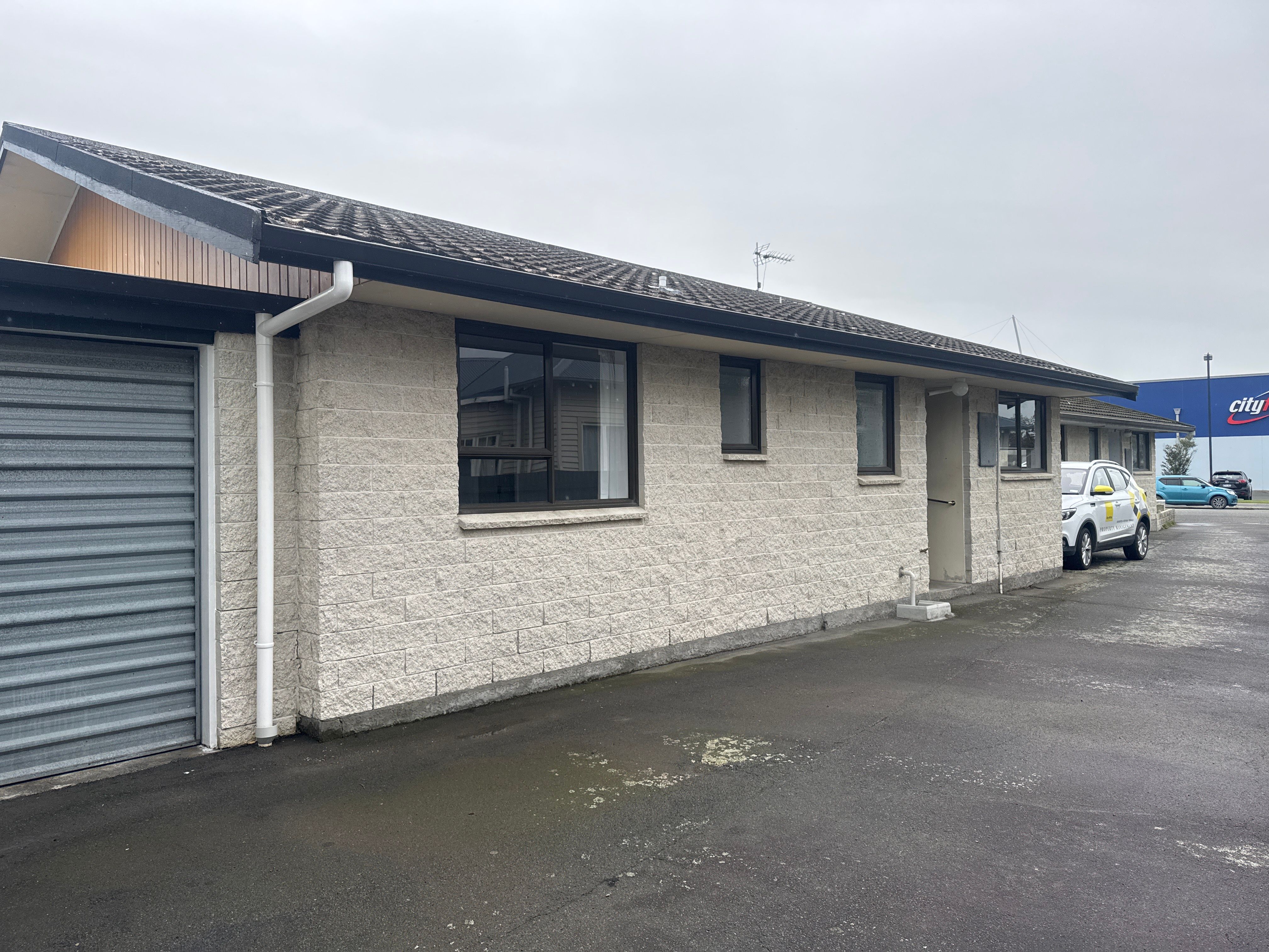 2 Bedroom Flat 5