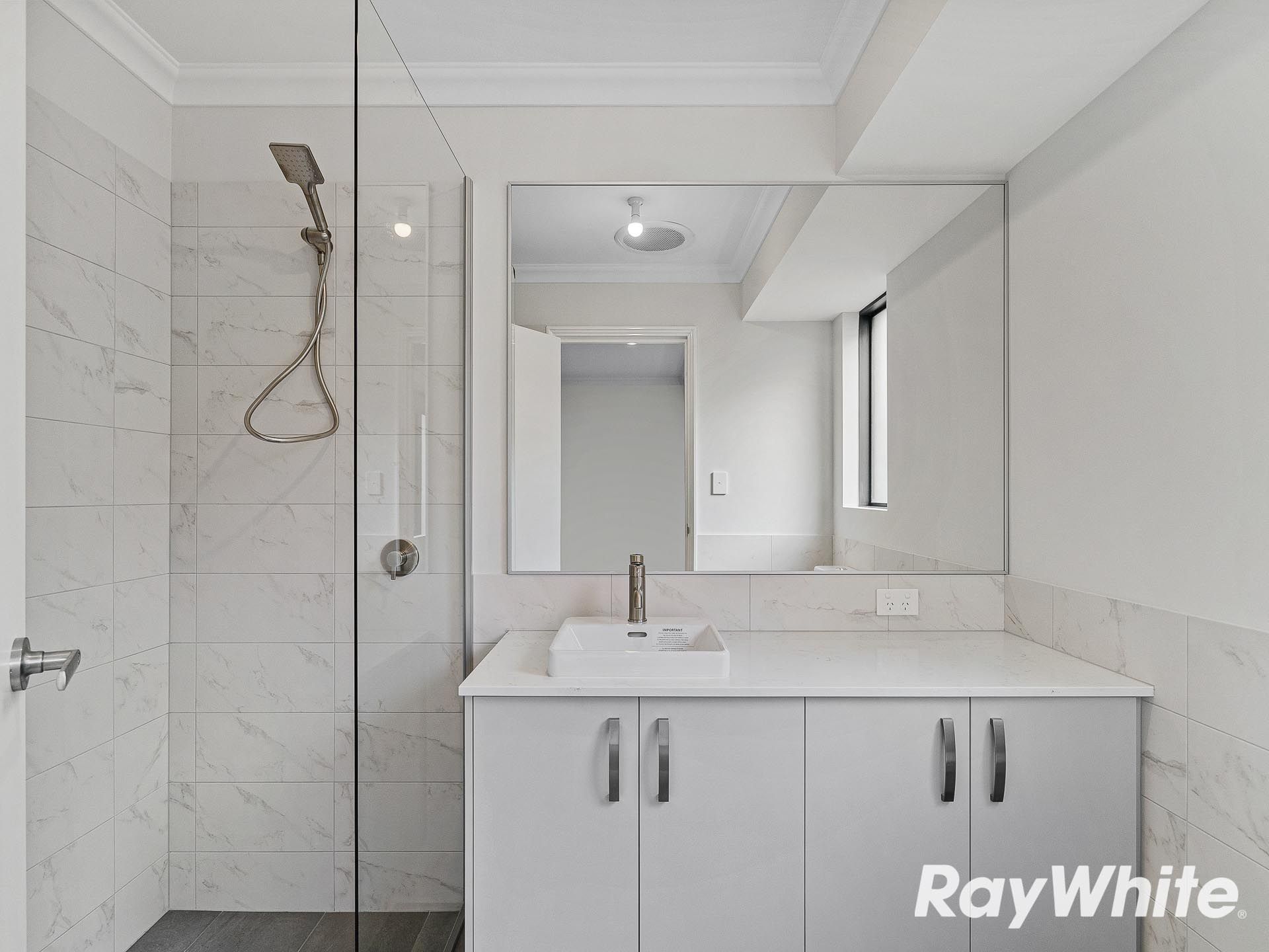 11 Kidrak Street — photo 7 of 12