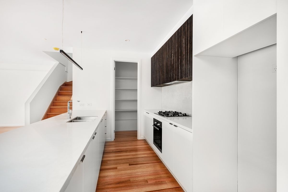 38C The Strand — photo 6 of 10