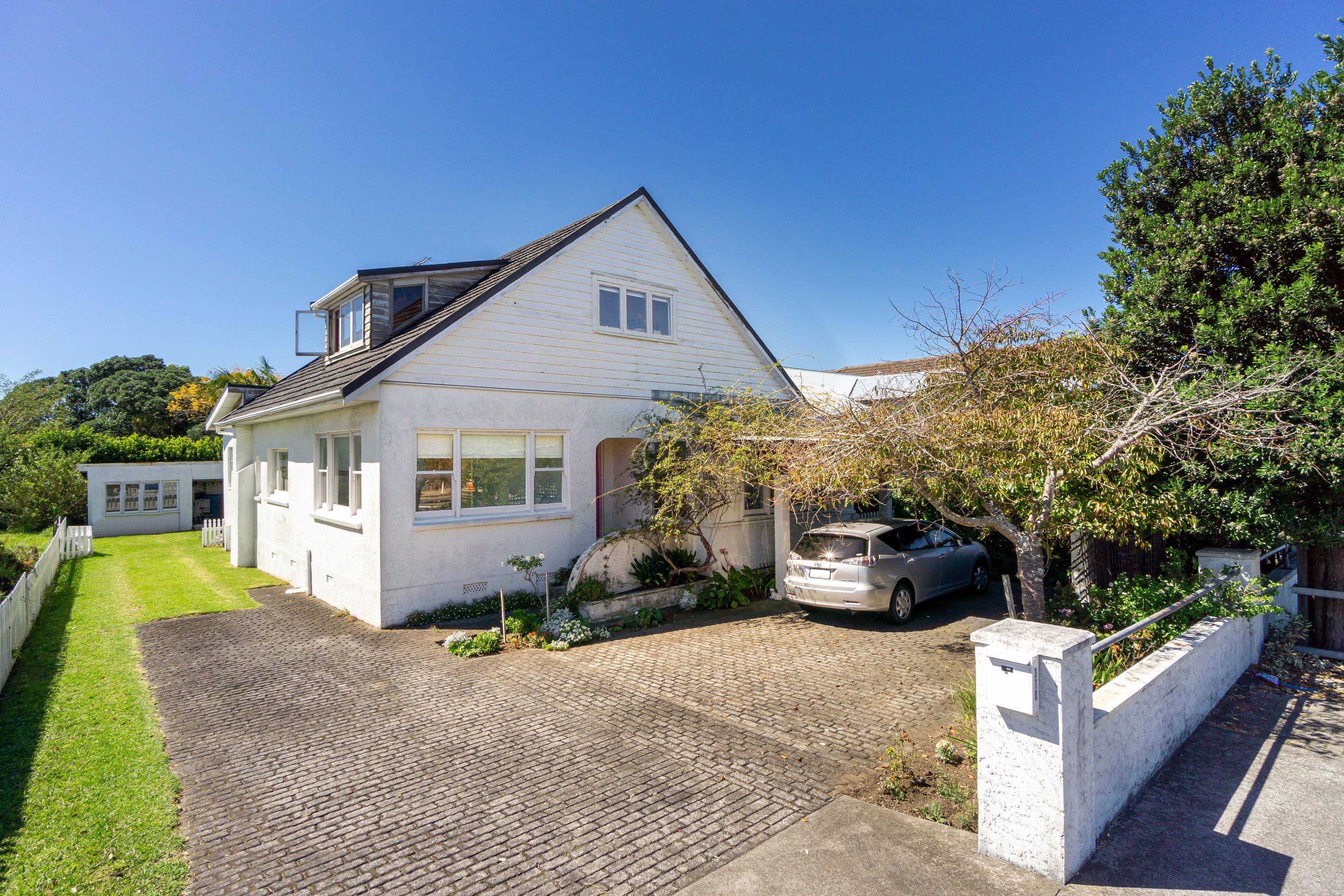370 Lake Road, Takapuna, North Shore City