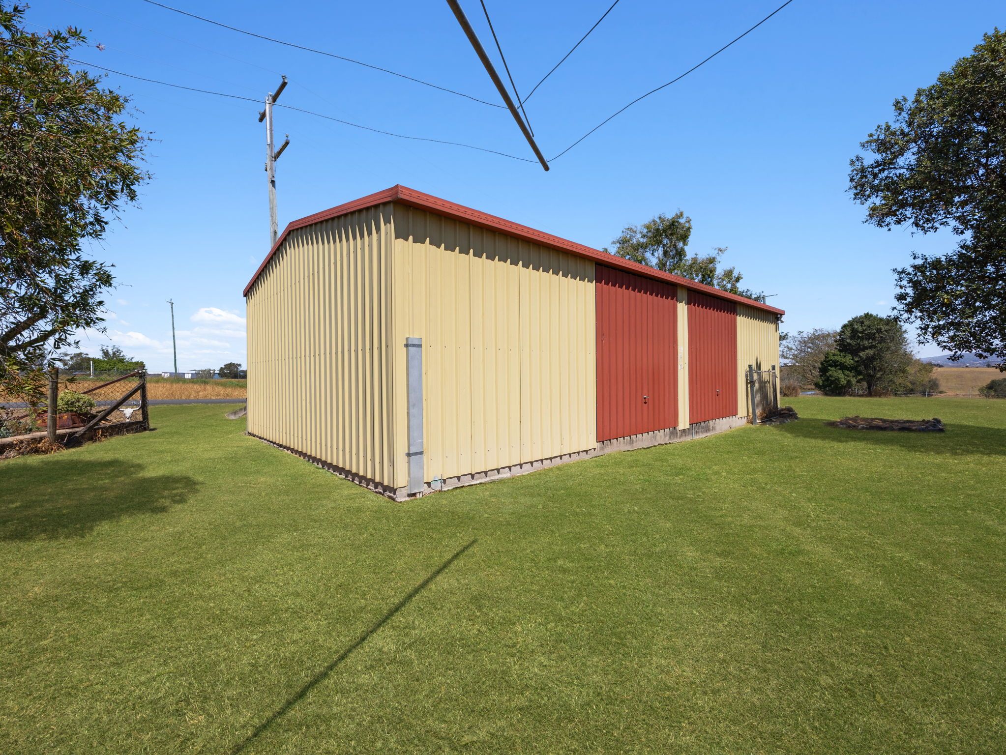 2330 Warrego Highway — photo 20 of 24