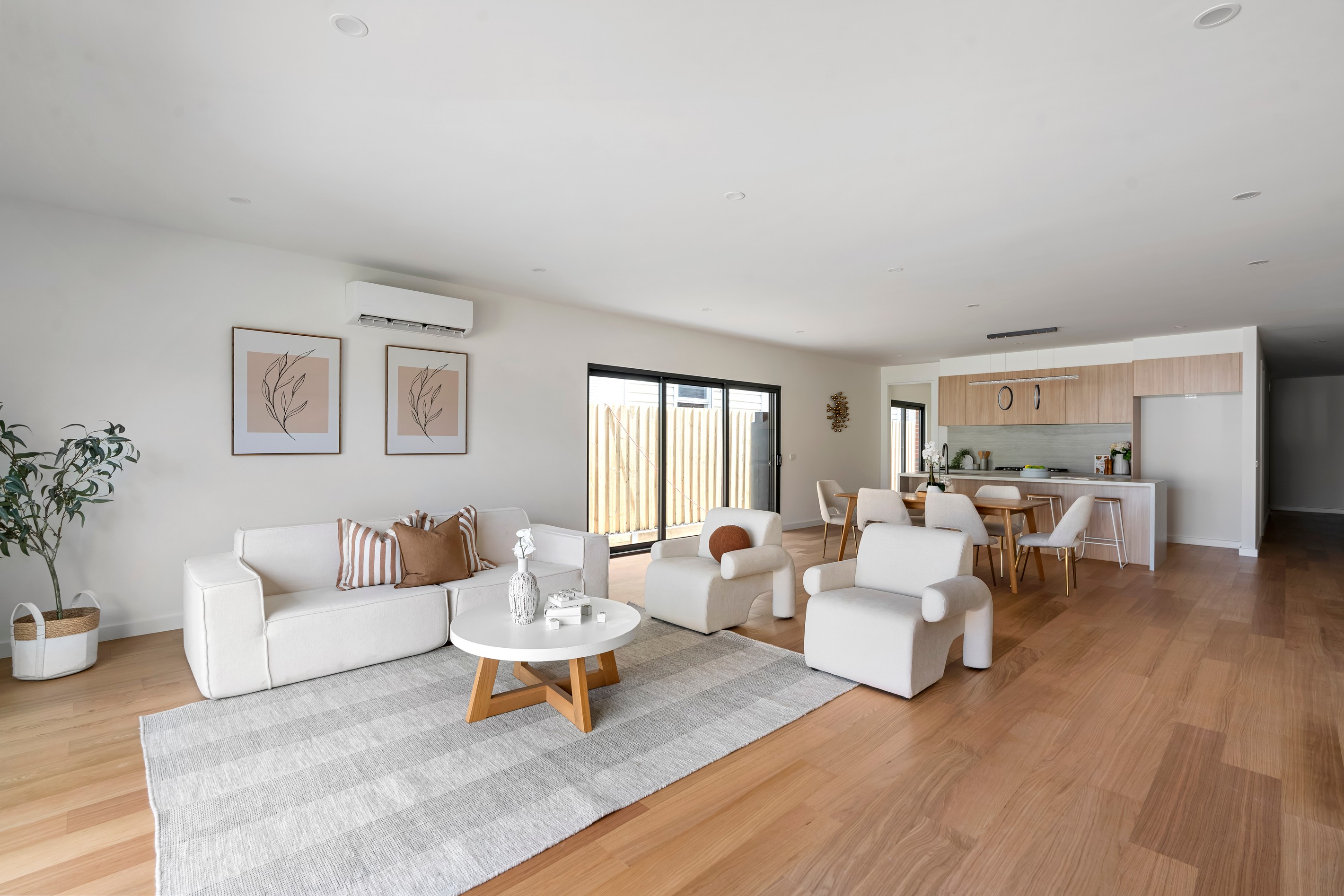 1B/1 Liston Avenue, Reservoir, VIC 3073