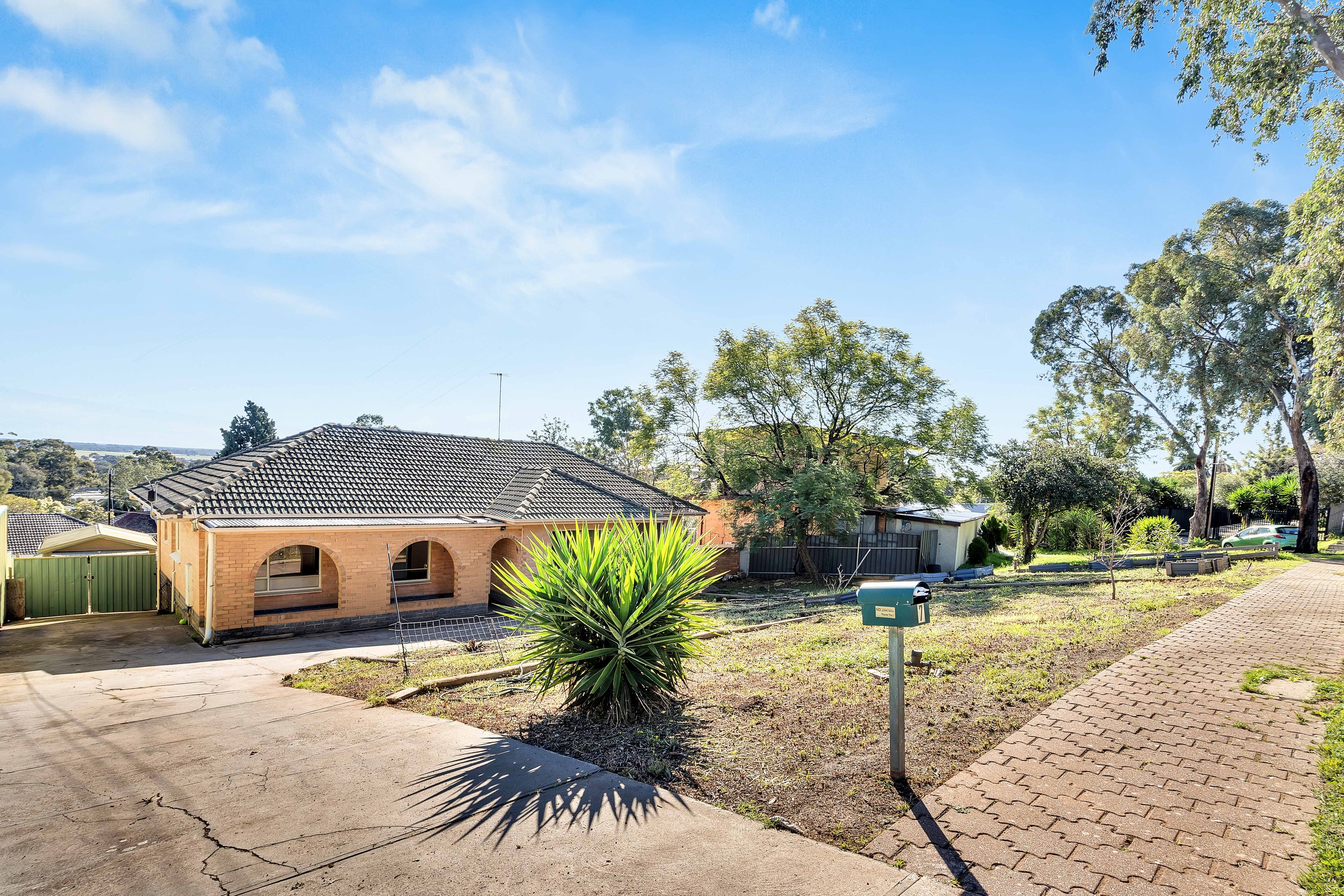 7 Linton Road, Para Hills, SA 5096