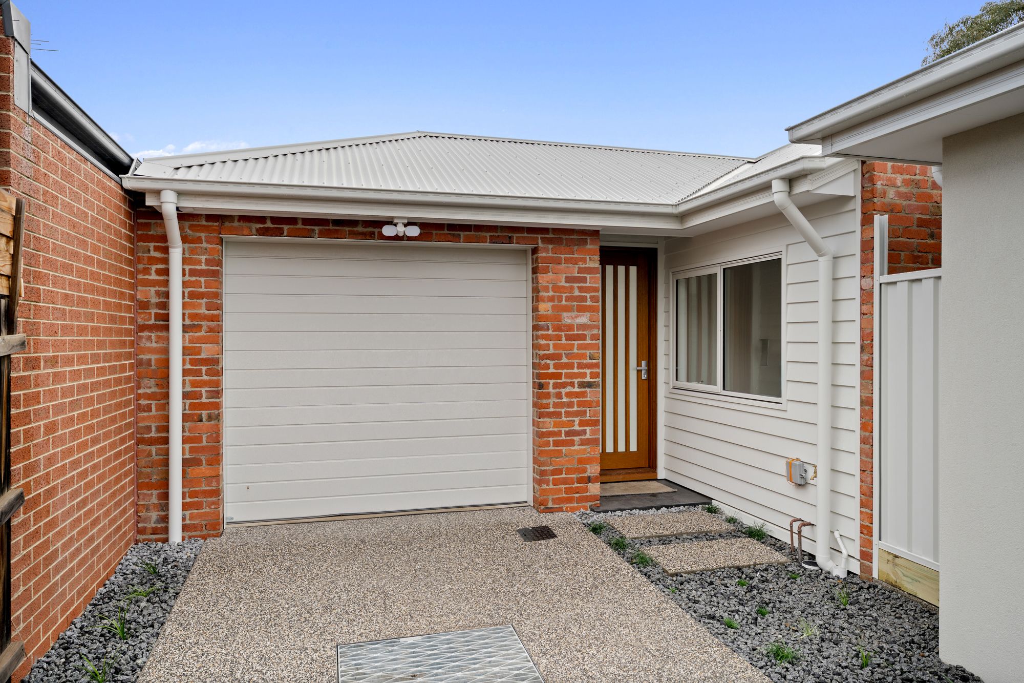 3/53 Misten Avenue — photo from Ray White Altona