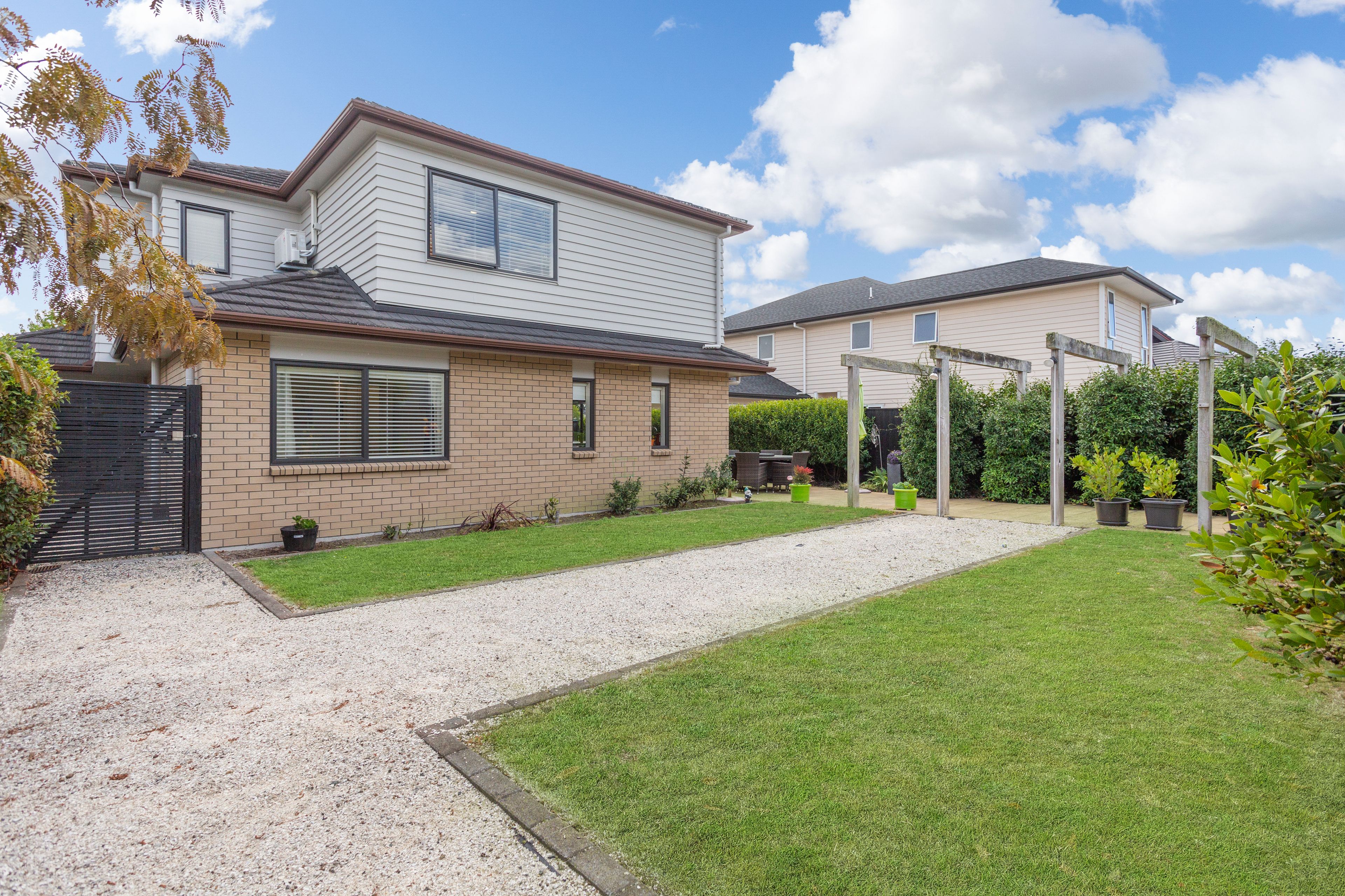 14 Lake Drive, Karaka, Franklin