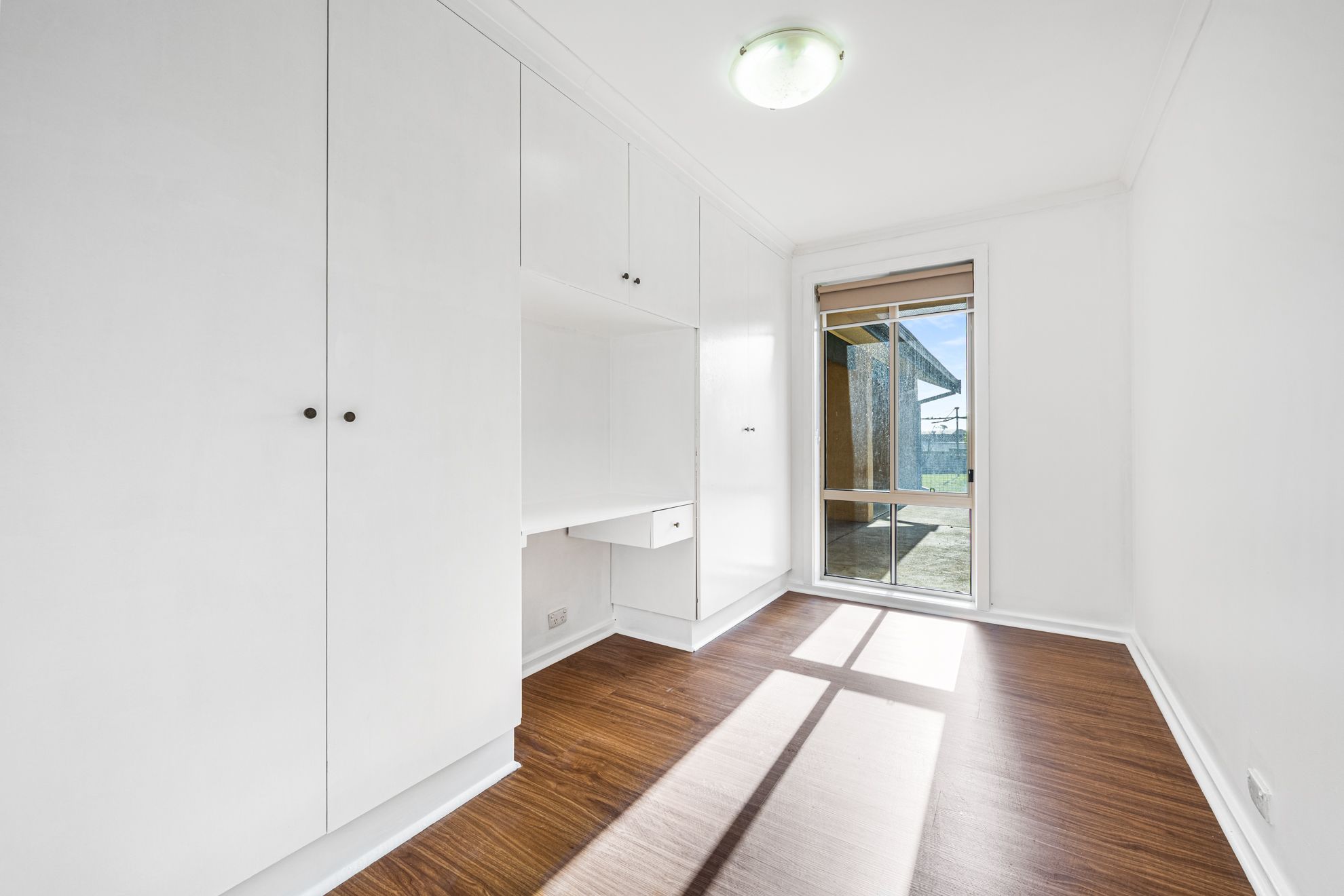 6 Campbell Street — photo 10 of 19