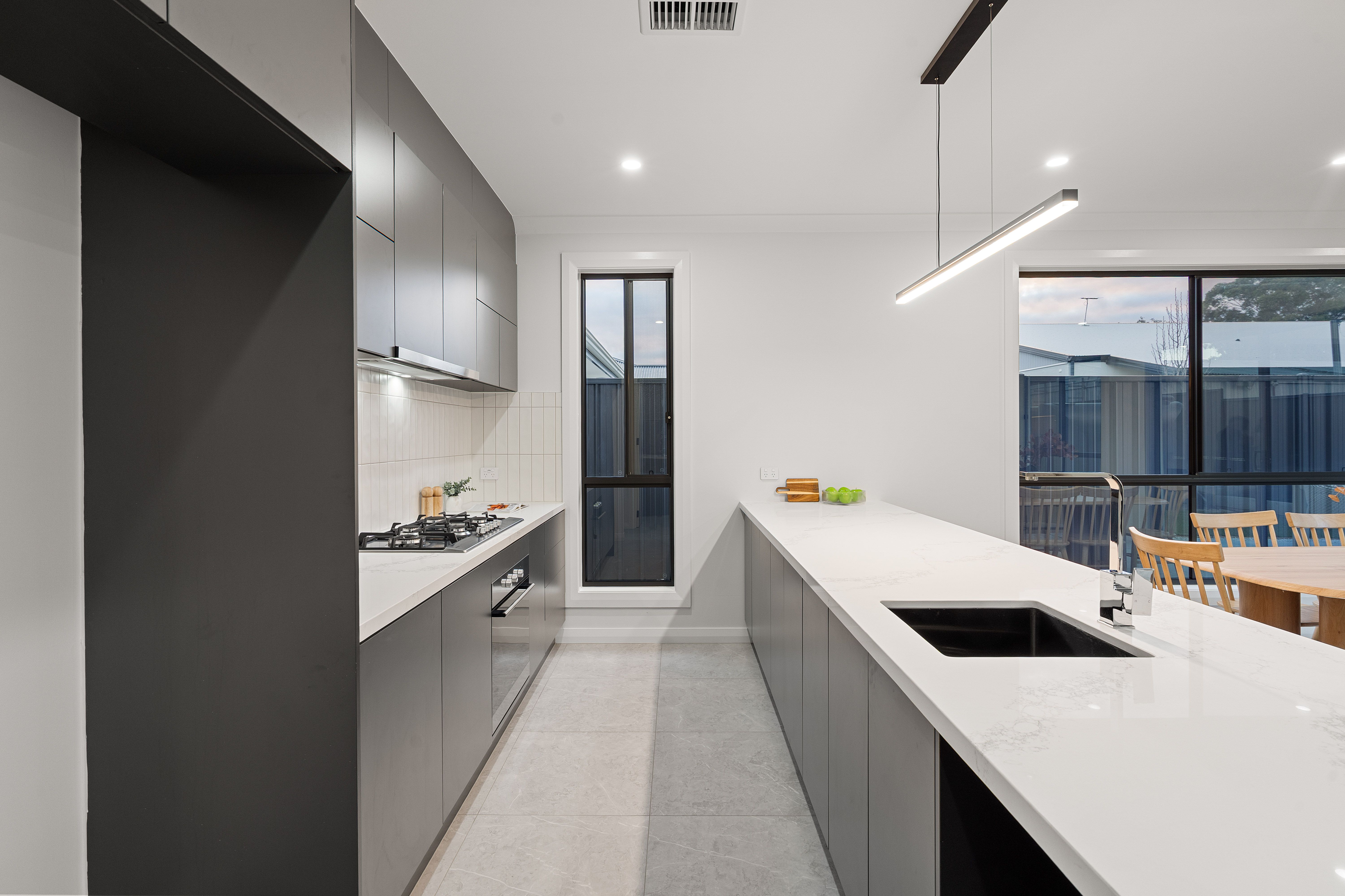 10 Kimberley Avenue — photo 10 of 24