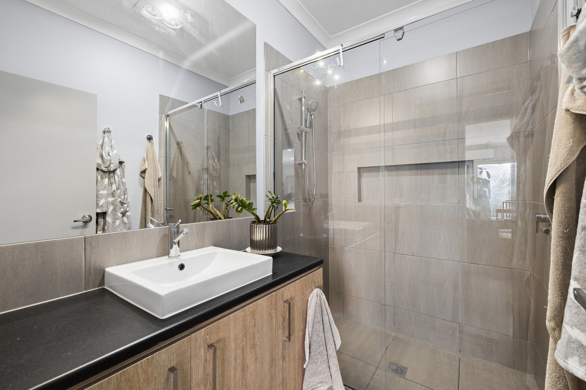 40A Carter Avenue — photo 13 of 20