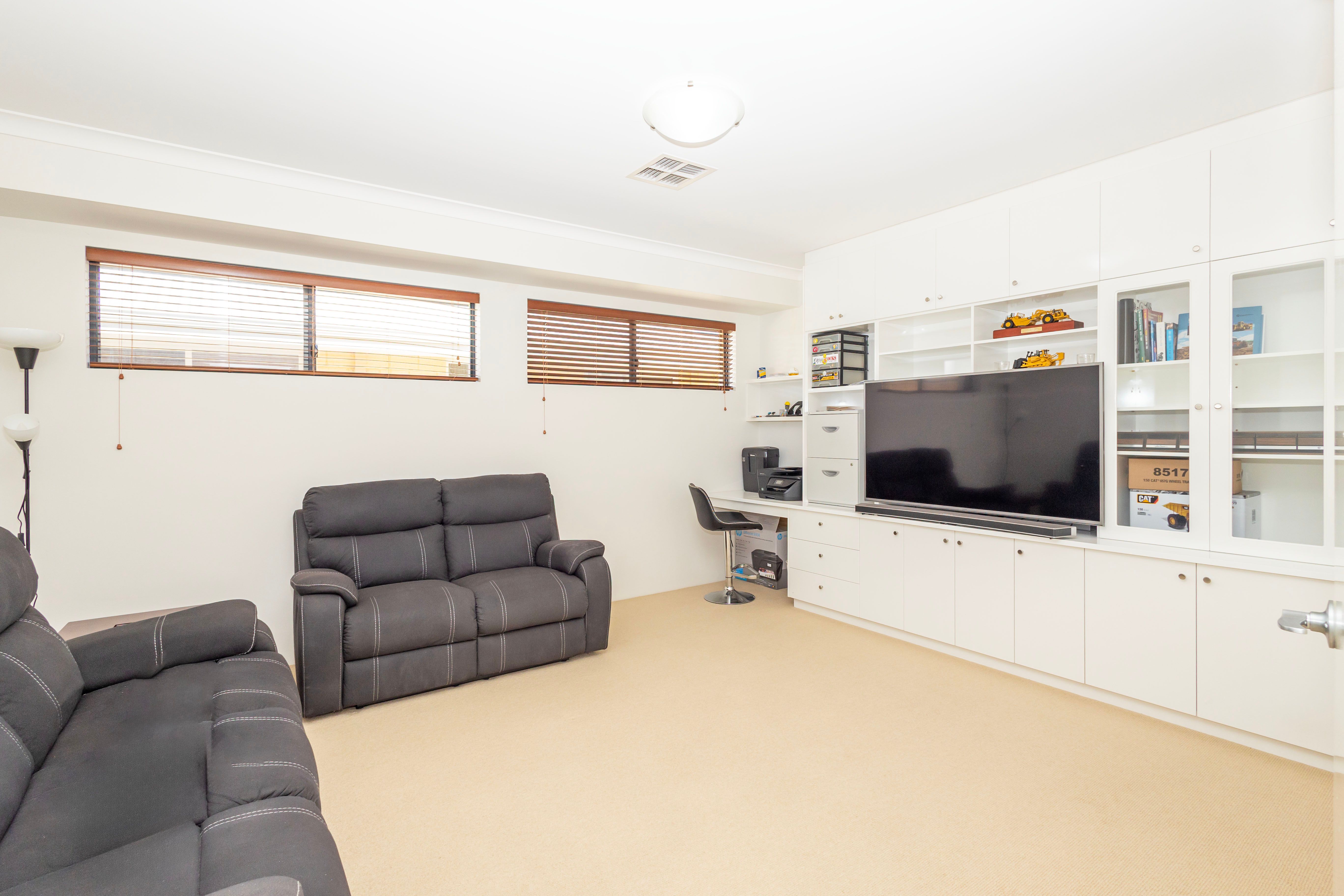 5 Crusoe Crescent — photo 13 of 30