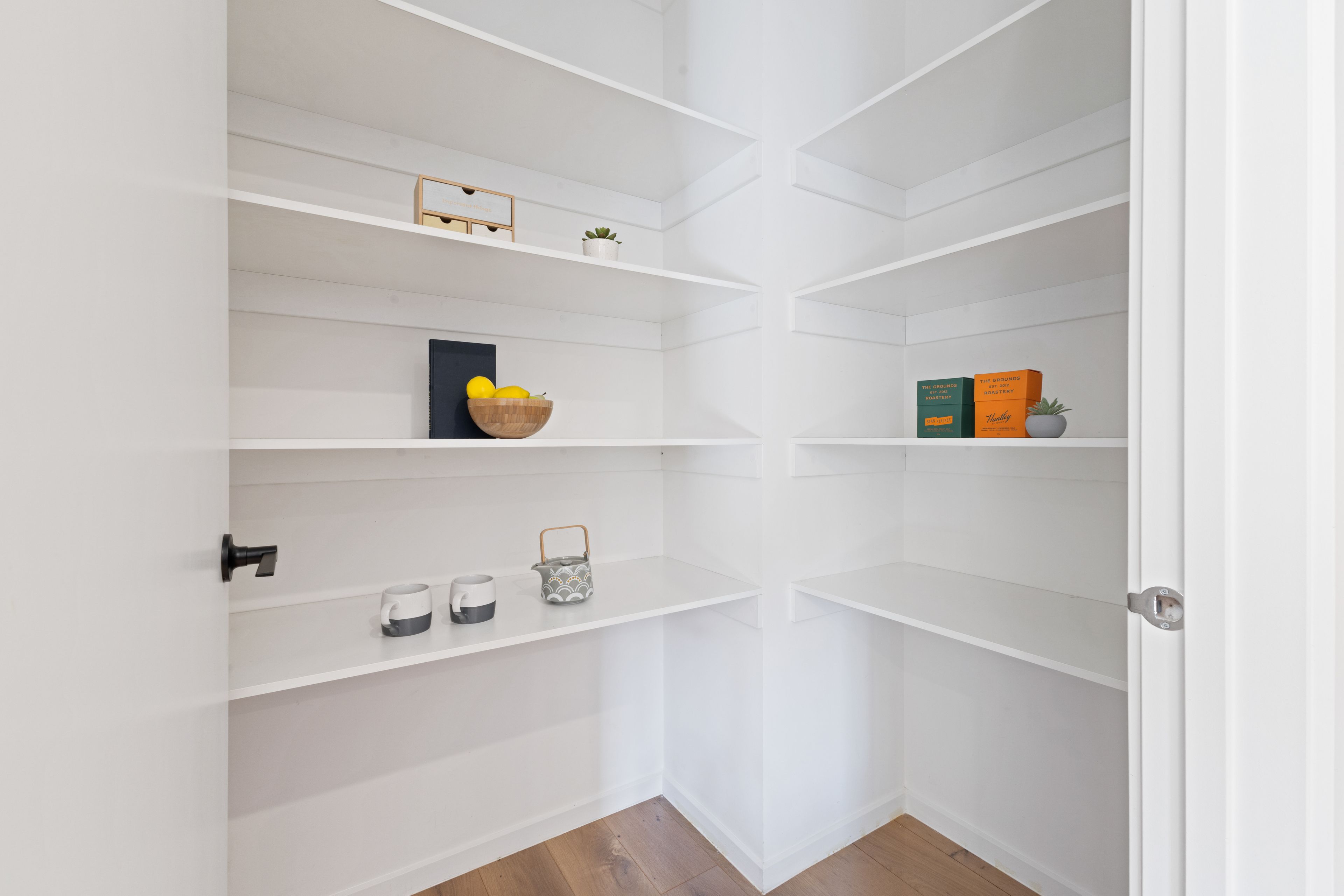 23 Ophir Road — photo 7 of 17