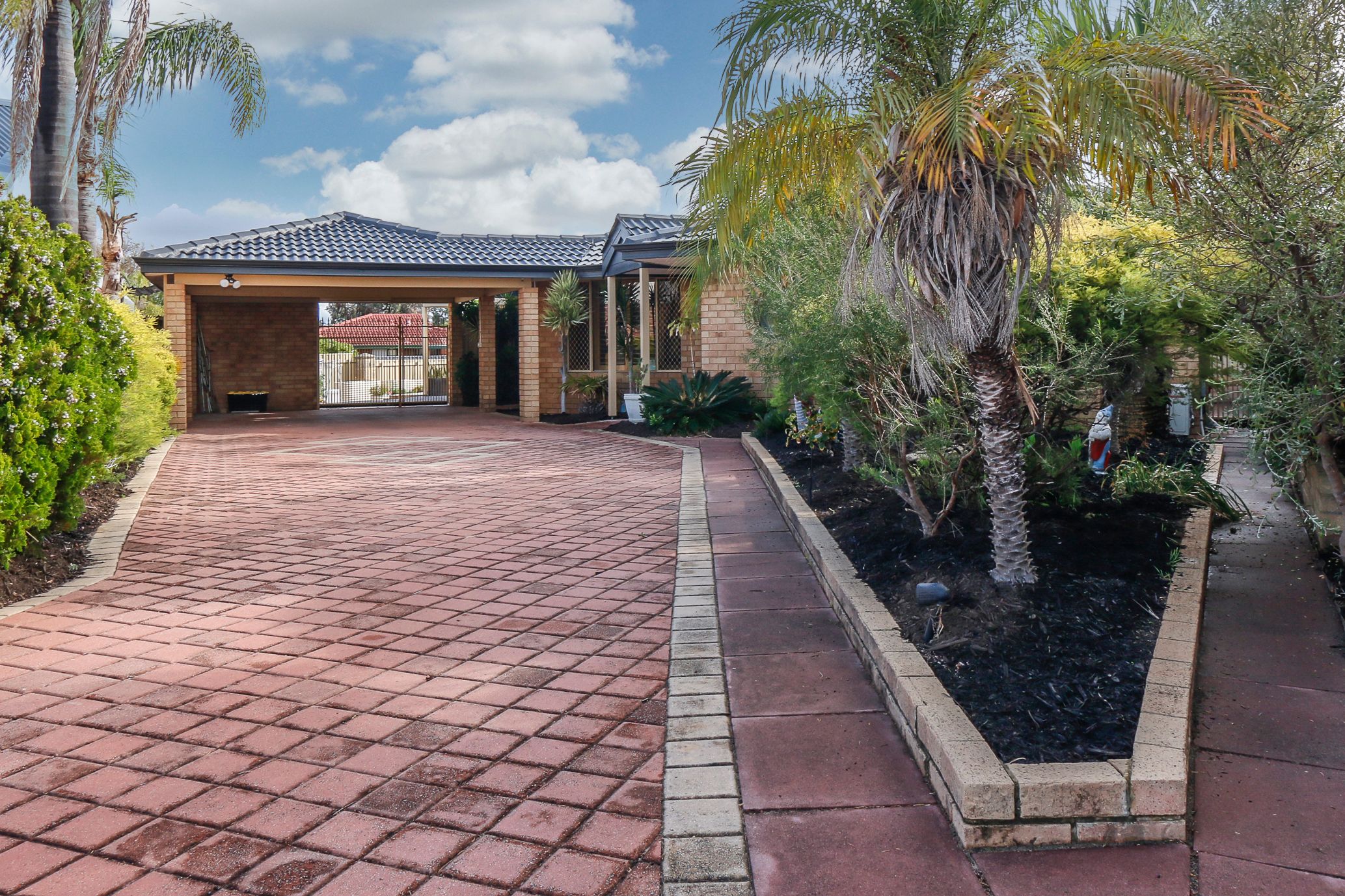 39 Rawlinna Heights, Ballajura WA 6066