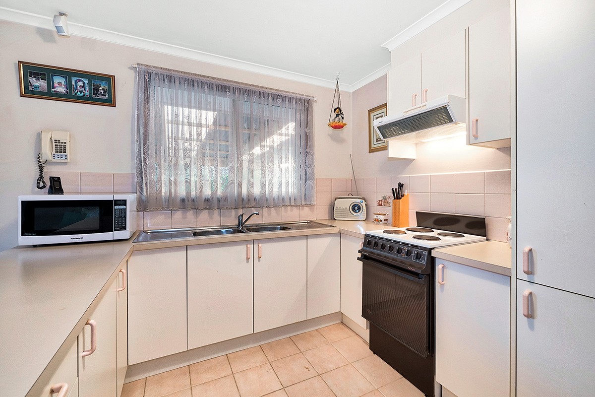 1 Balook Court, Cranbourne North, VIC 3977