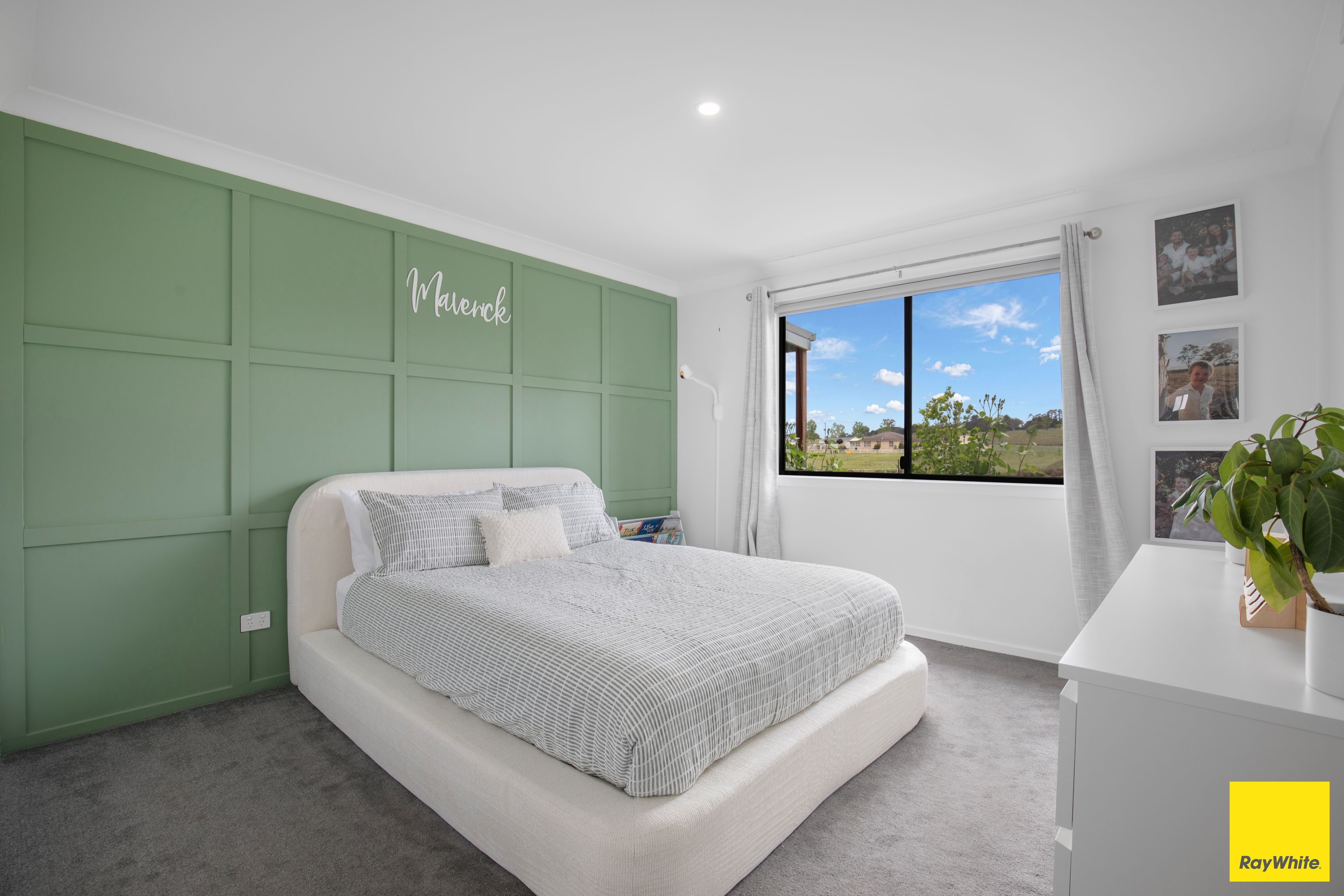 36 Hewitt Road — photo 7 of 12