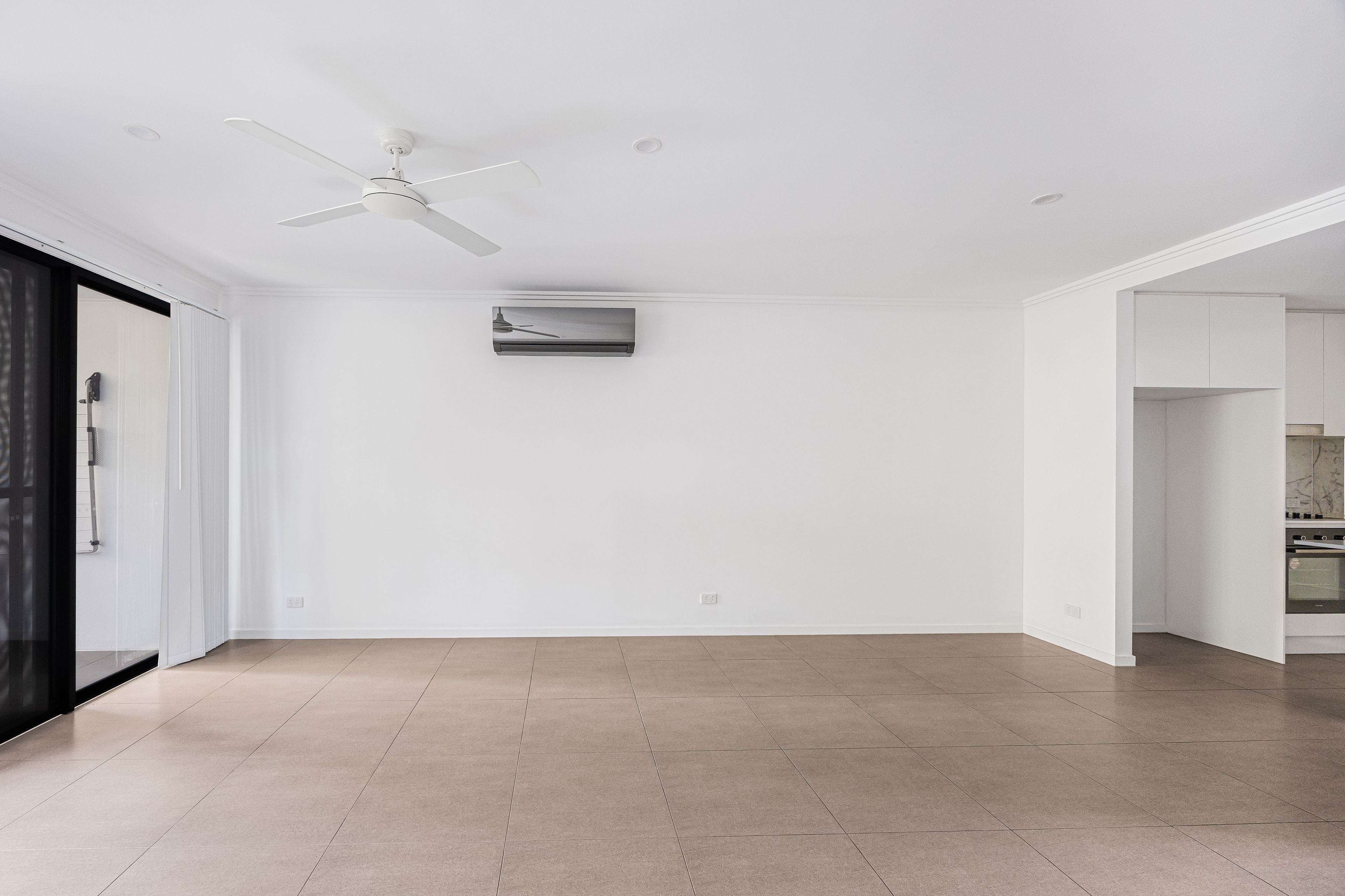 37 Manhattan Avenue, Robina, QLD 4226