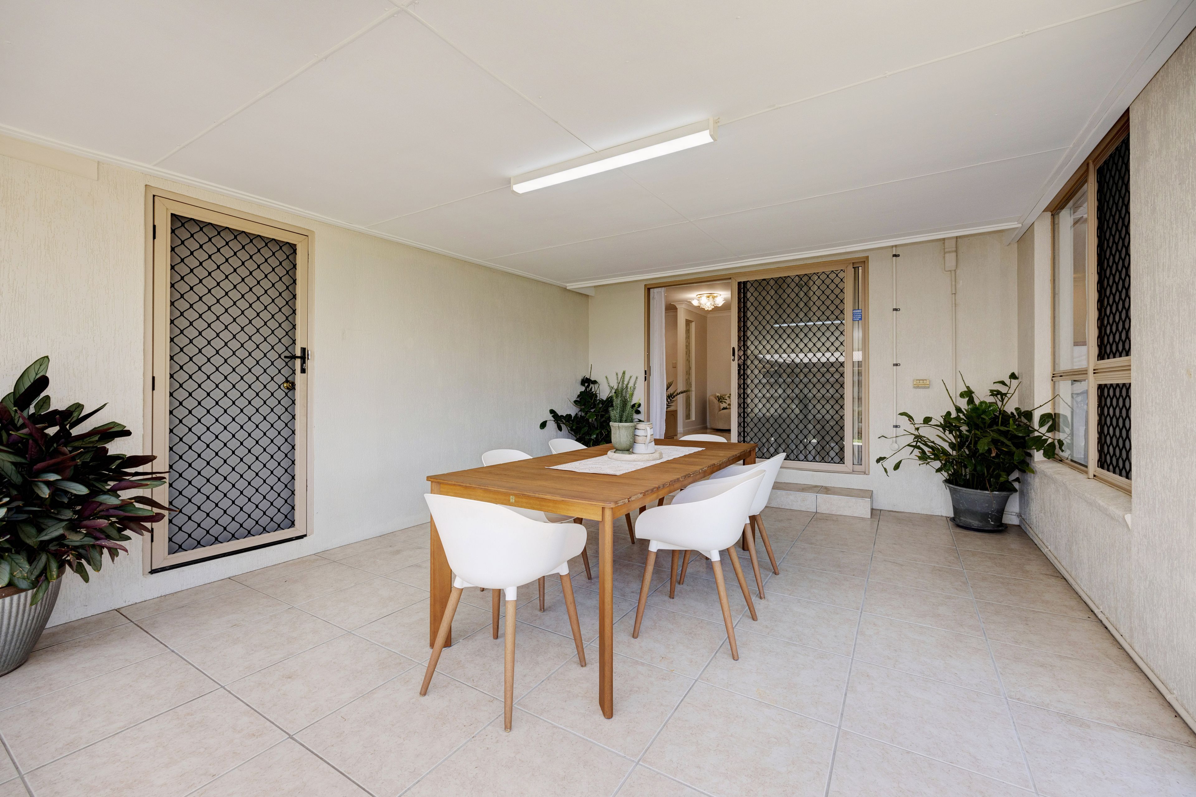 7 Killymoon Crescent — photo 8 of 17