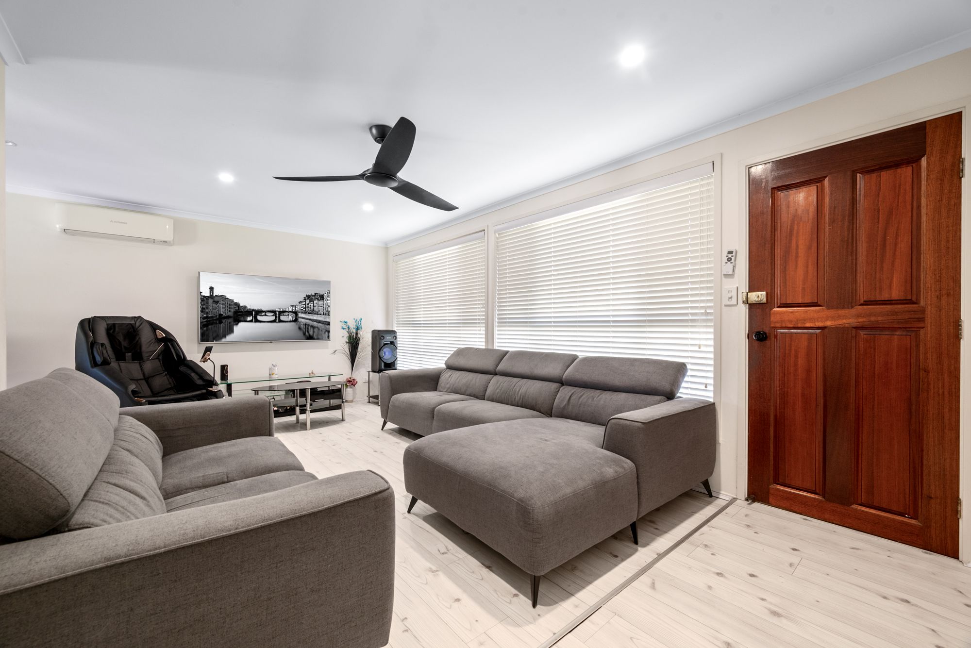 10 Juliet Close, Rosemeadow, NSW 2560